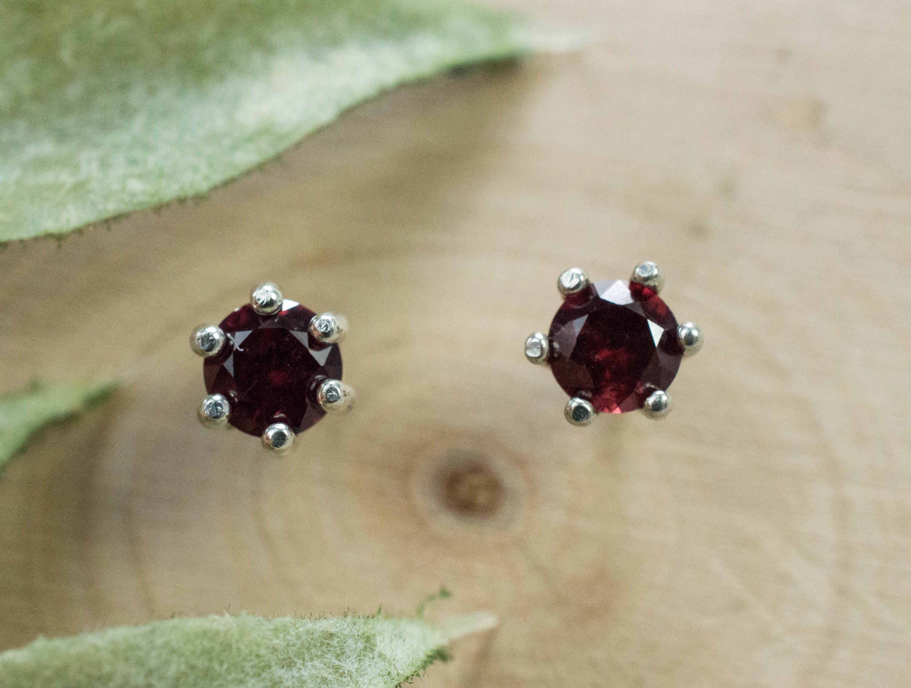 Anthill Garnet Earrings; Natural Untreated Arizona Chrome Pyrope Garnet; 0.555cts - Mark Oliver Gems