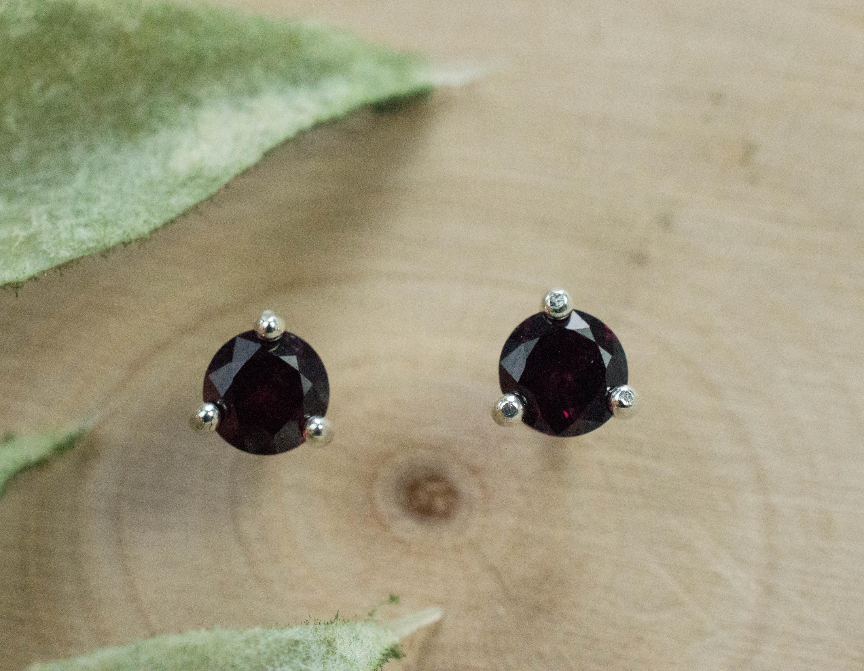 Anthill Garnet Earrings; Natural Untreated Arizona Chrome Pyrope Garnet; 0.585cts - Mark Oliver Gems