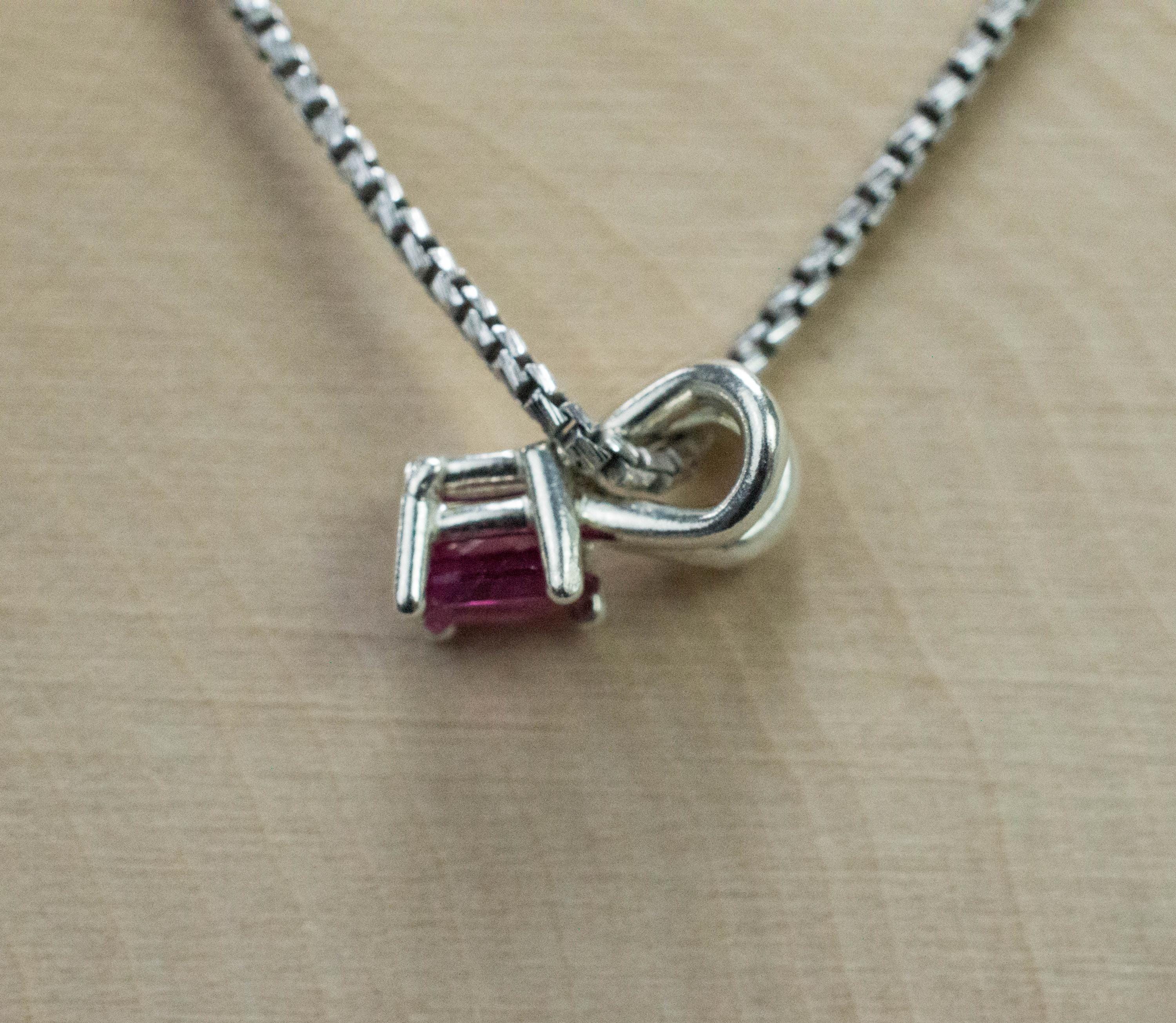 Bixbite Pendant; Natural Untreated USA Red Beryl; 0.320cts - Mark Oliver Gems