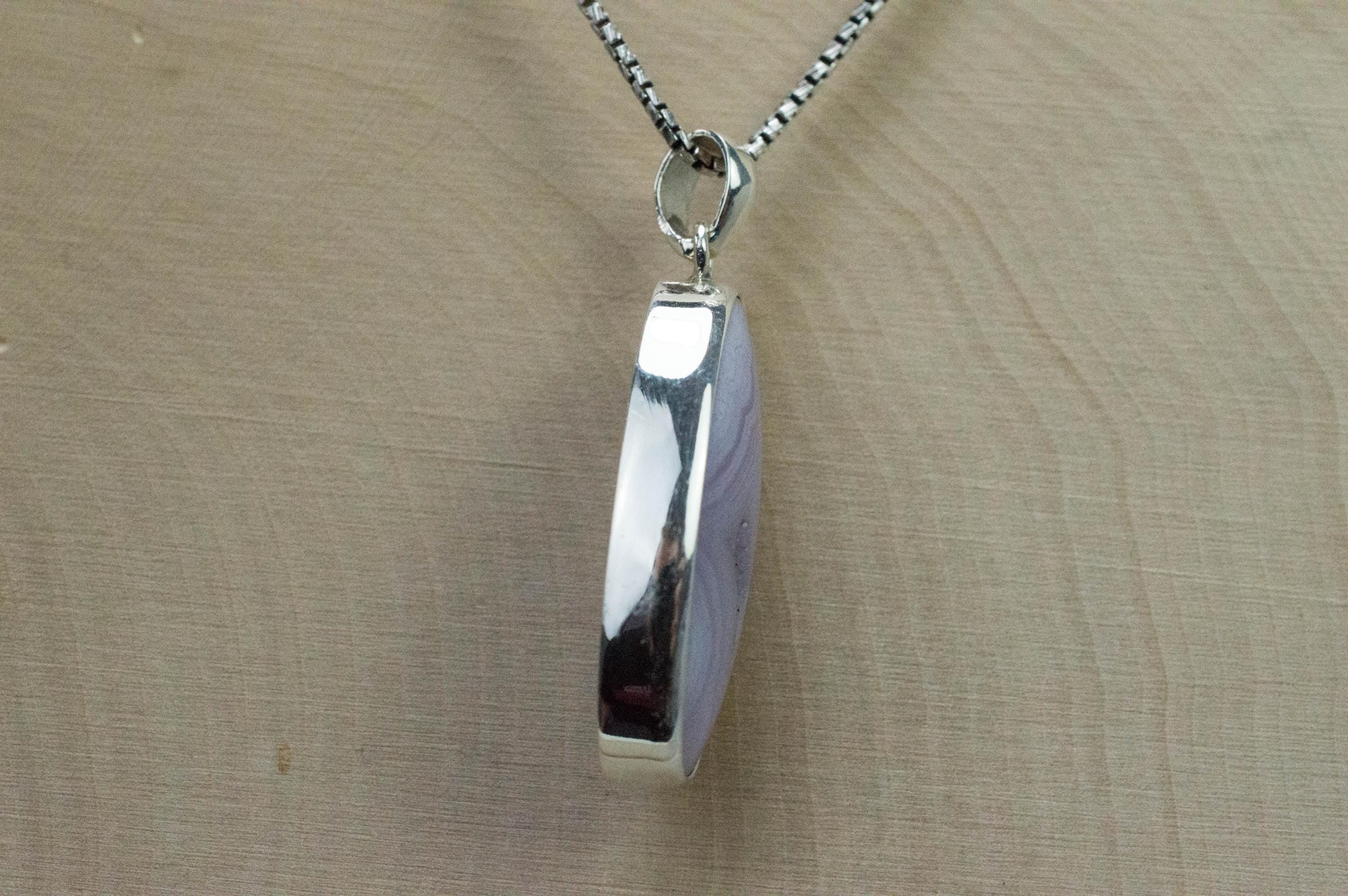 Parcelas Agate Pendant; Natural Untreated Mexico Agate - Mark Oliver Gems