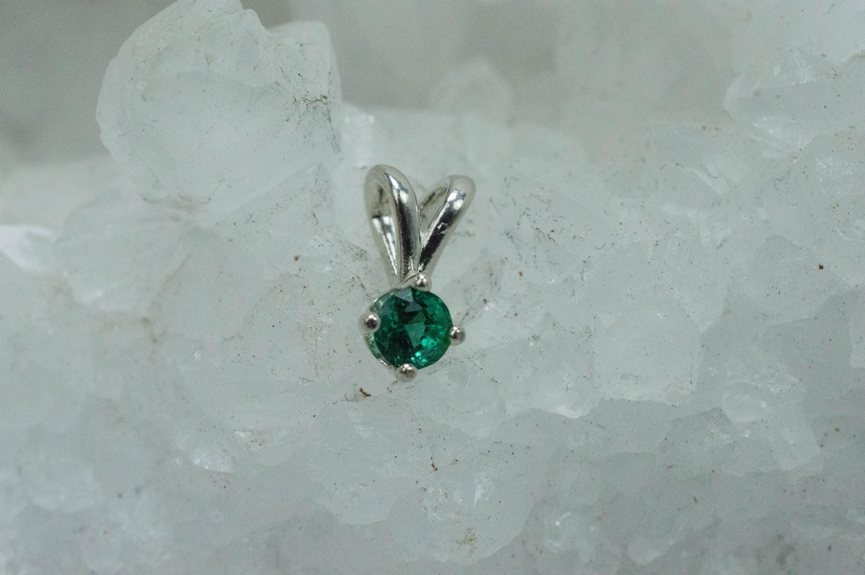 Emerald Pendant, Natural Zambia Emerald; 0.300cts - Mark Oliver Gems