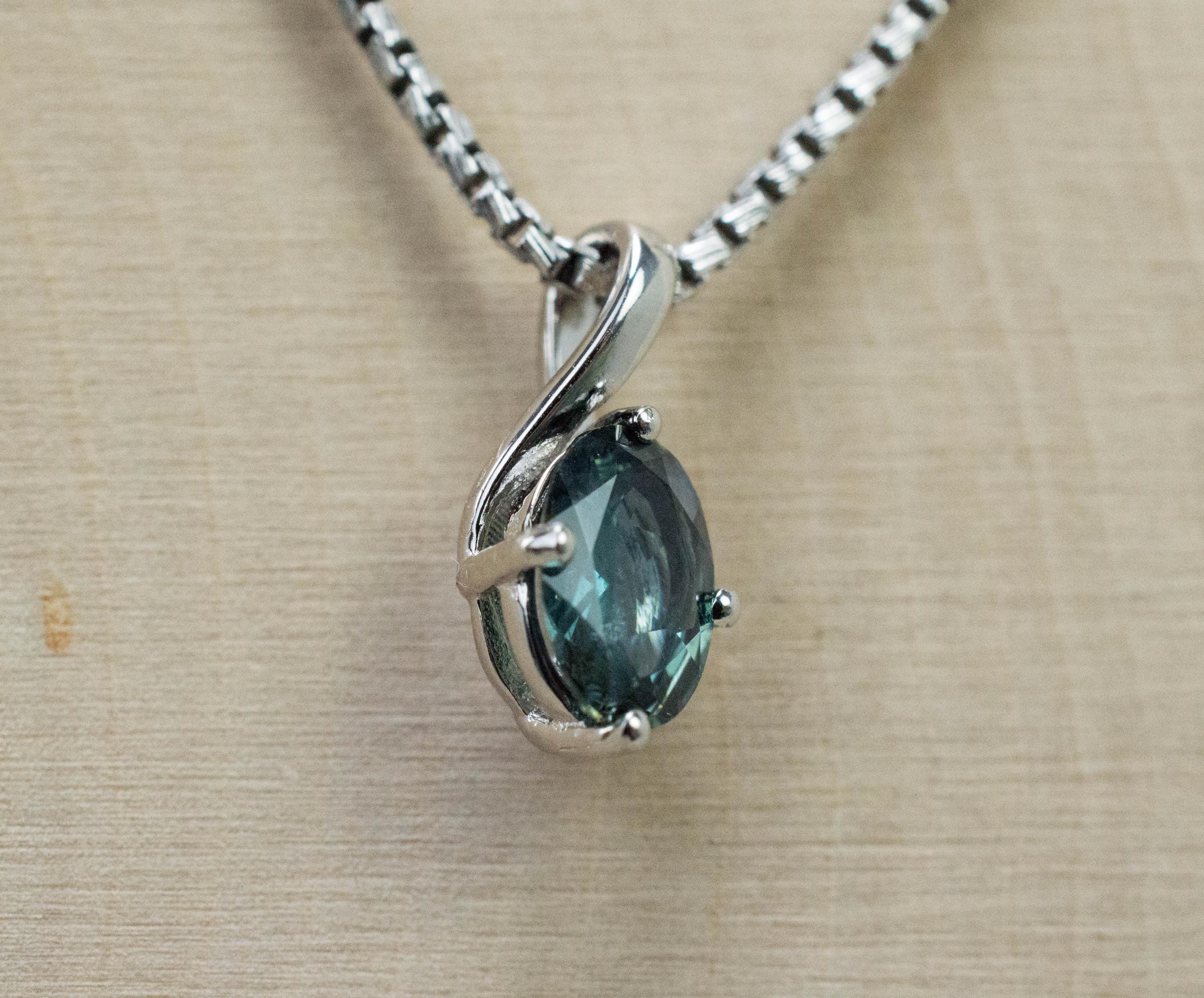 Australia Sapphire Pendant; Natural Untreated Sapphire; 0.820cts - Mark Oliver Gems