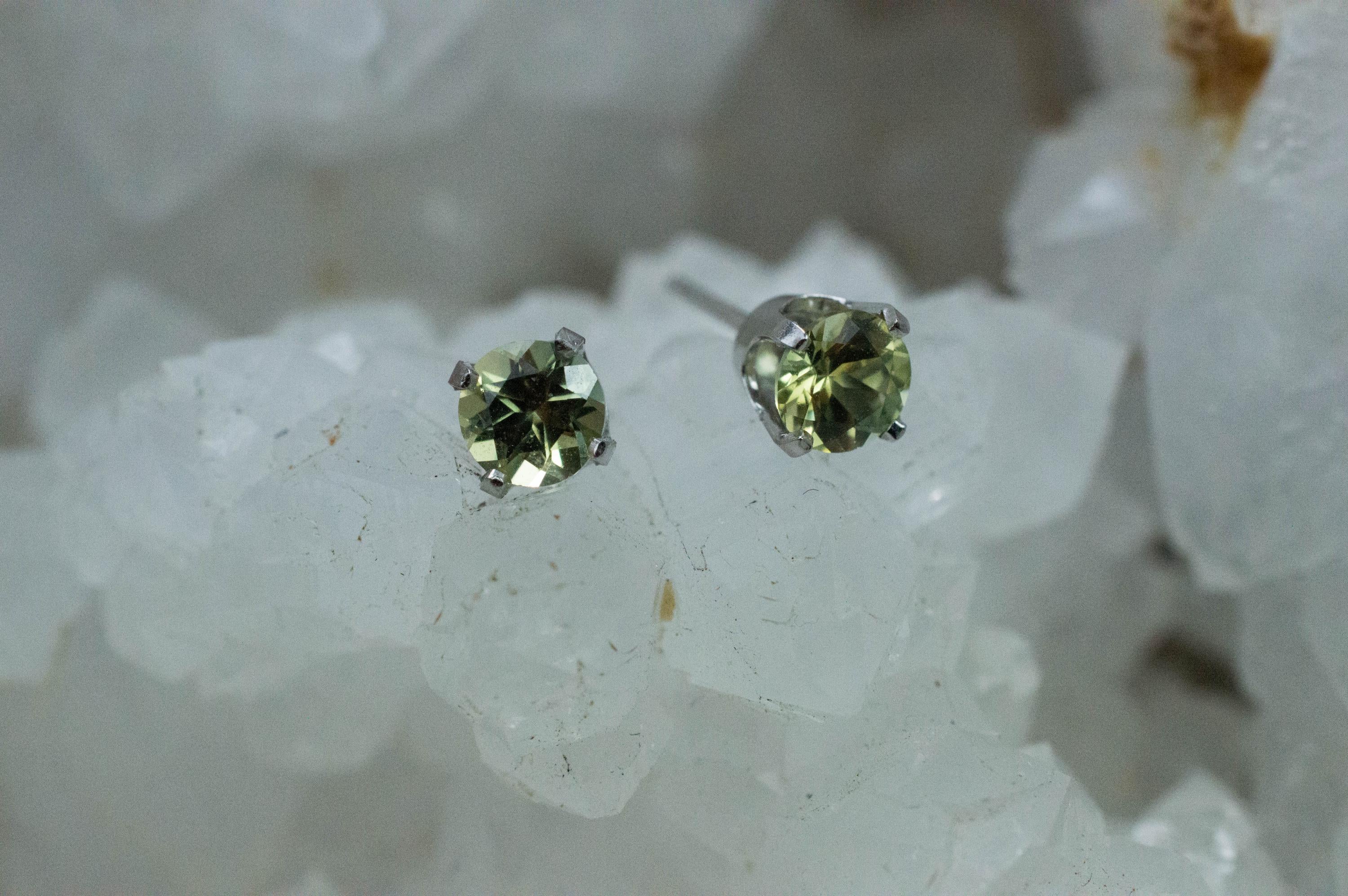 Australia Sapphire Earrings, Natural Untreated Parti Sapphire; 0.855cts - Mark Oliver Gems