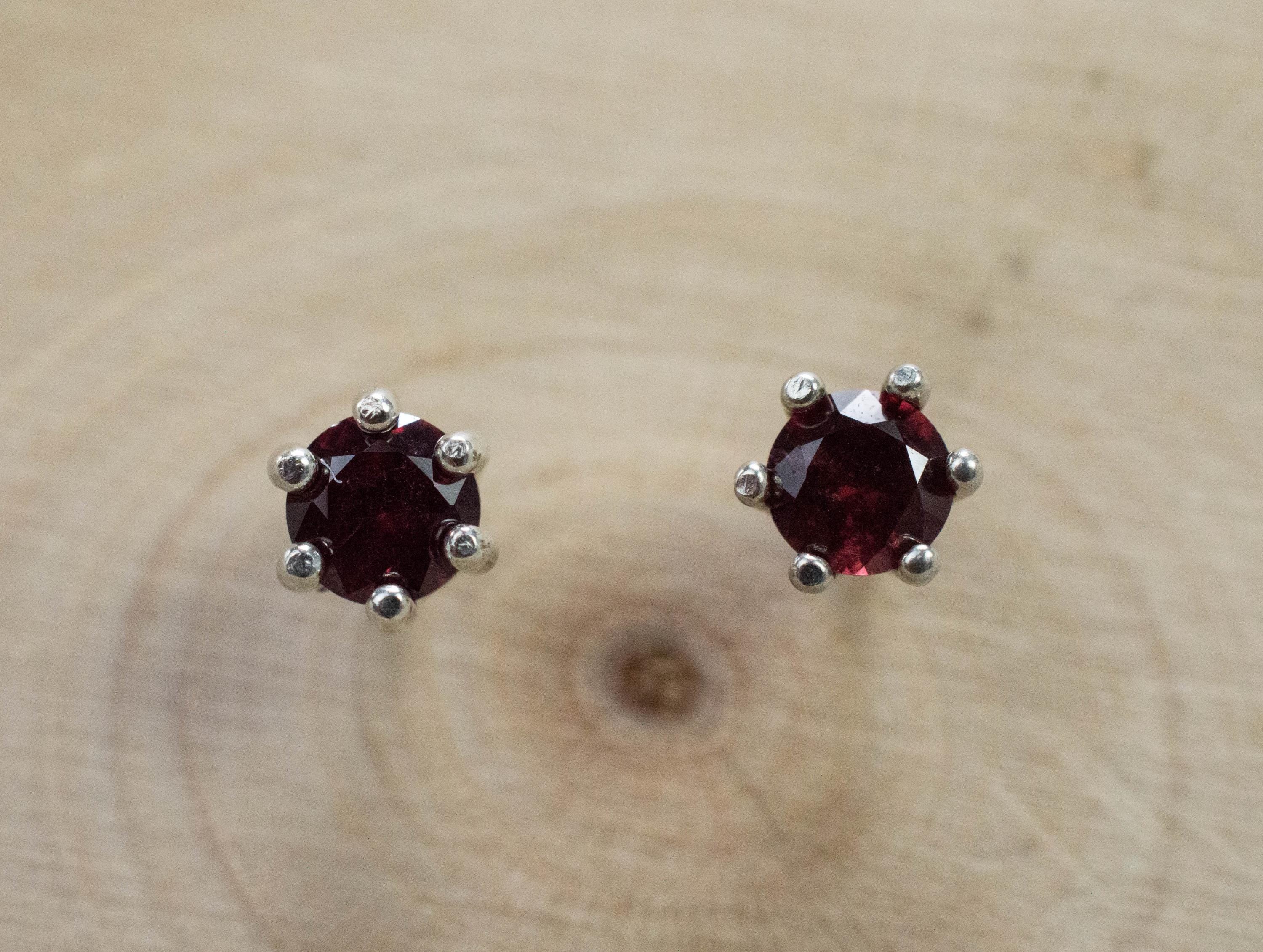 Anthill Garnet Earrings; Natural Untreated Arizona Chrome Pyrope Garnet; 0.555cts - Mark Oliver Gems