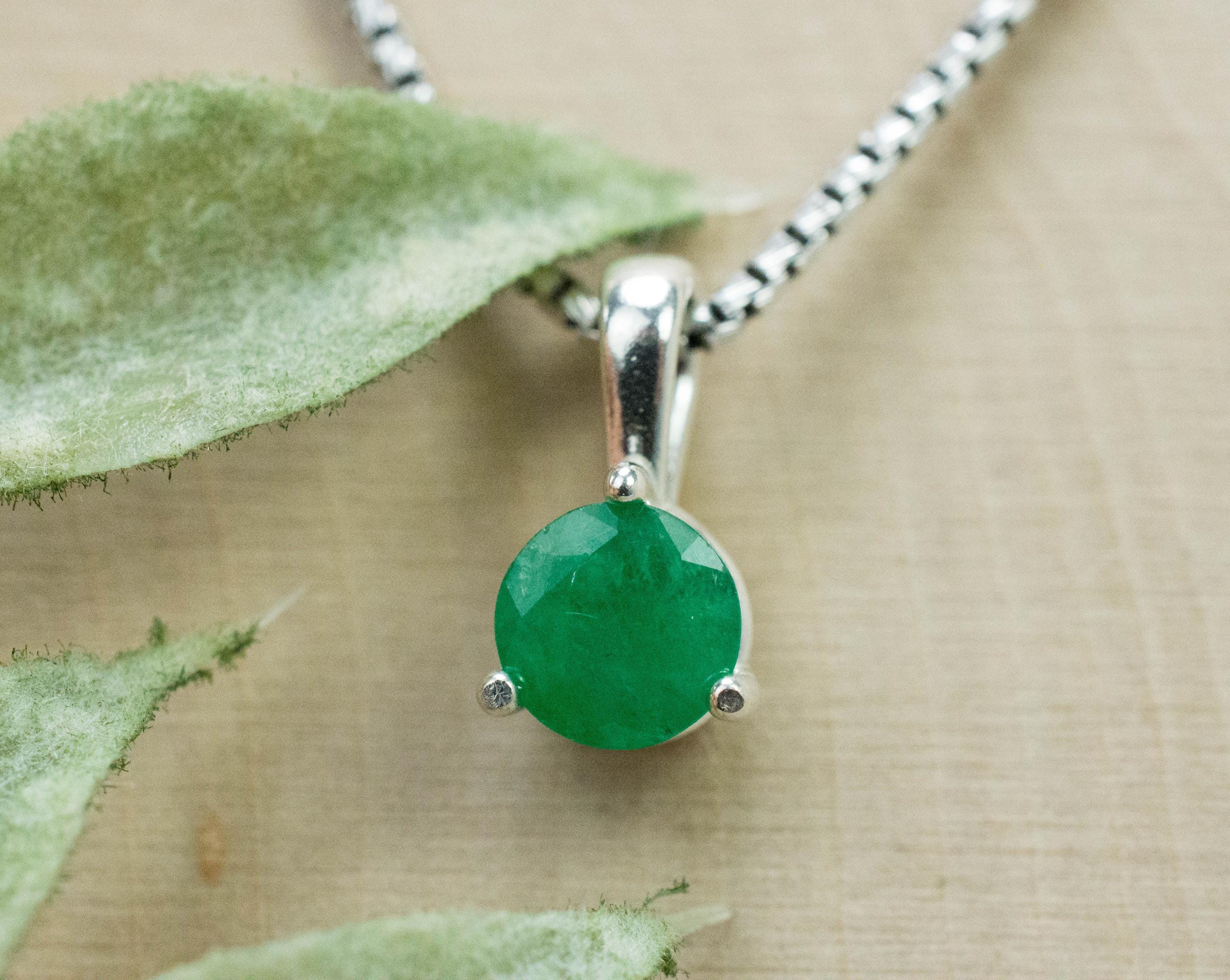 Emerald Pendant, Natural Brazil Emerald; 0.785cts - Mark Oliver Gems