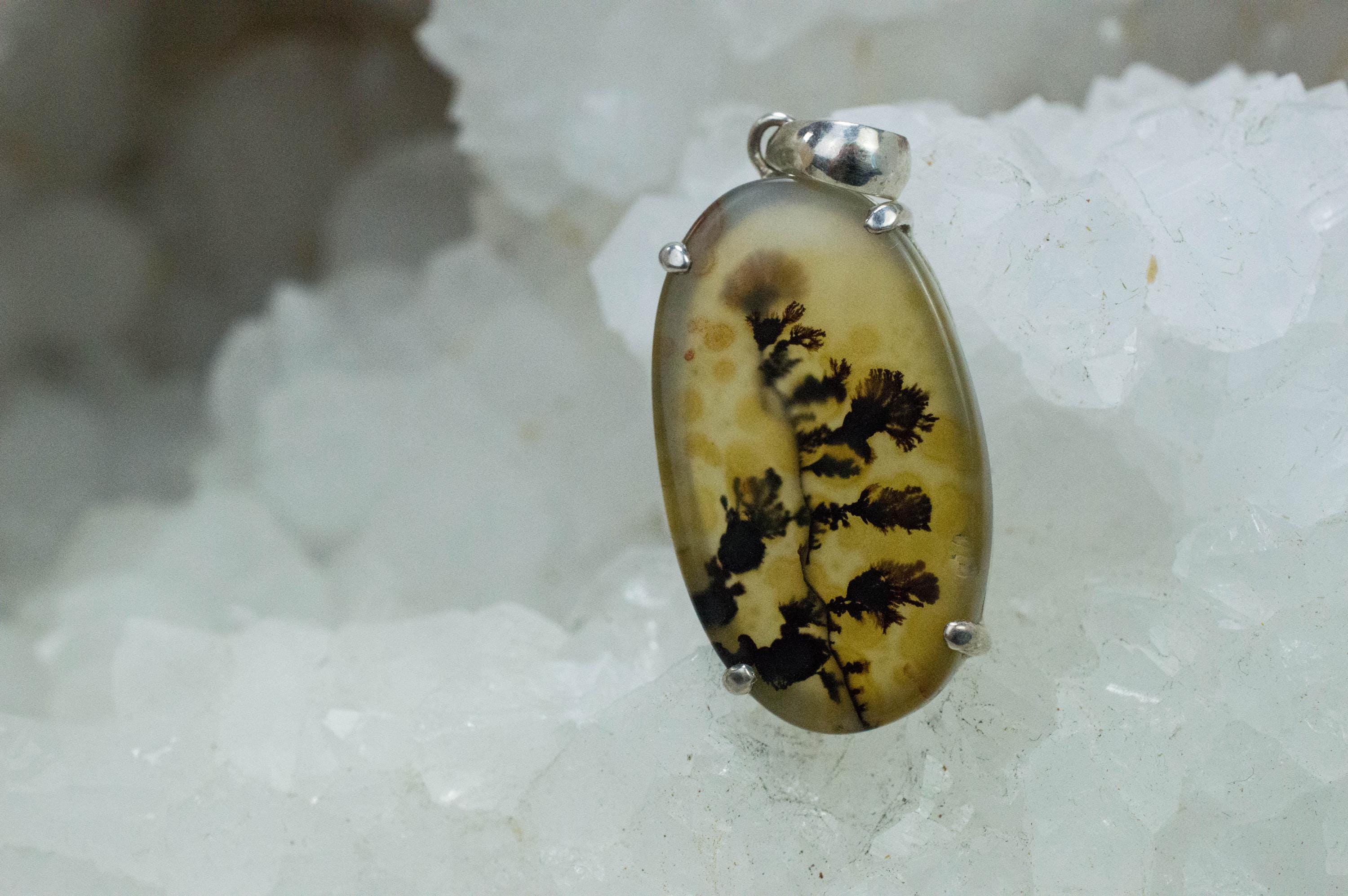 Dendritic Agate Pendant; Natural Untreated India Sanjar Agate; 26x15mm - Mark Oliver Gems