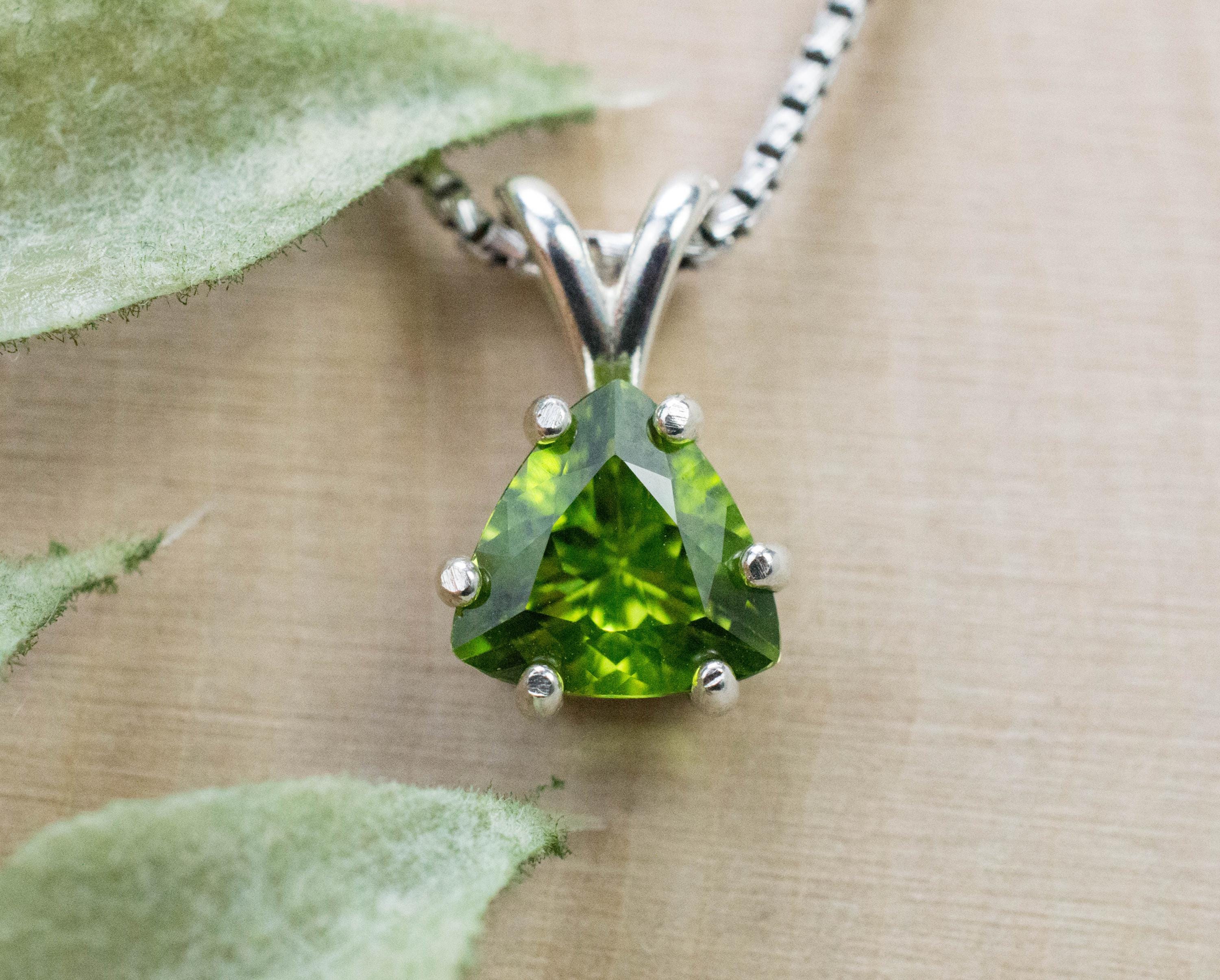 Peridot Pendant; Genuine Untreated Pakistan Peridot; 1.705cts - Mark Oliver Gems