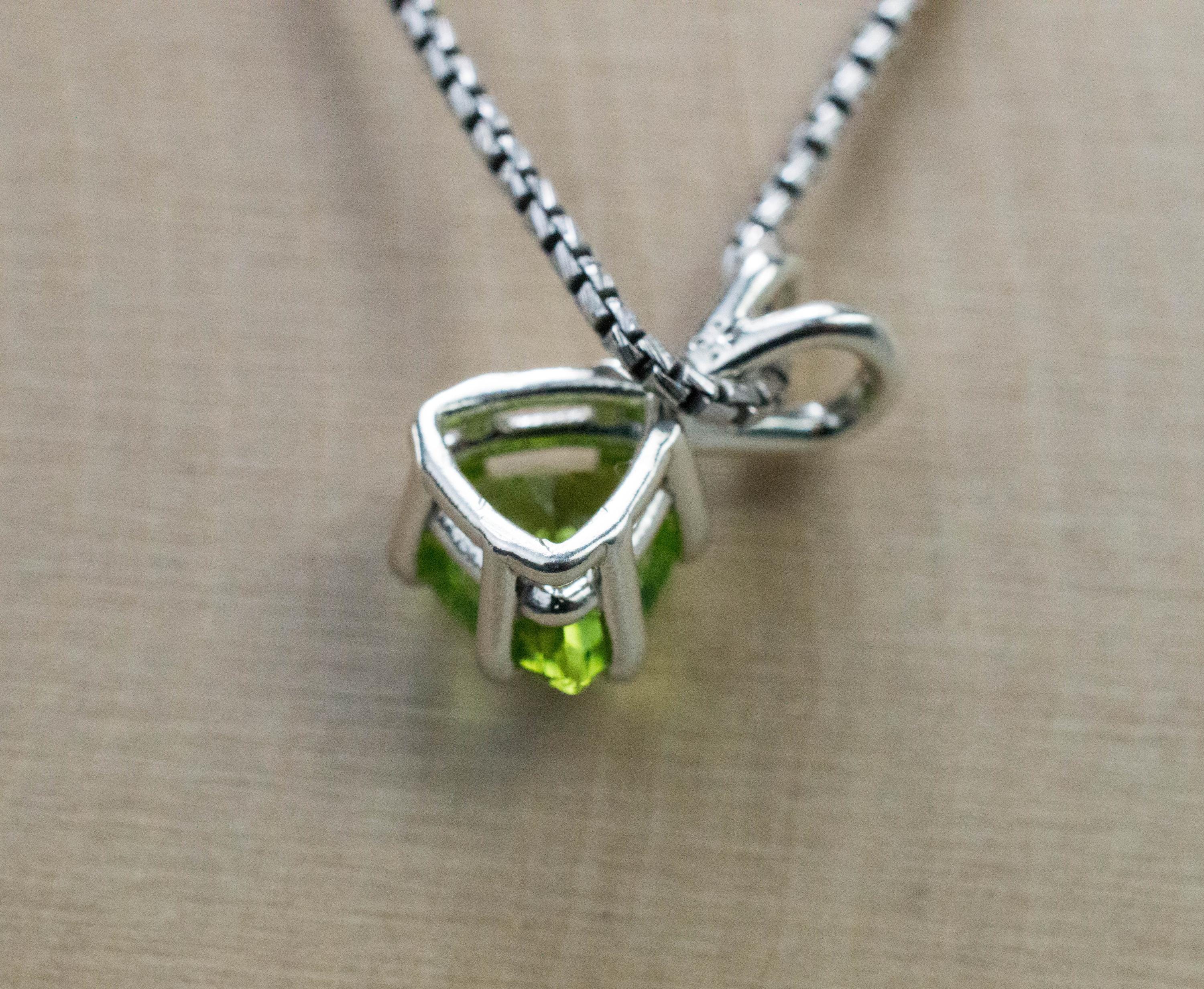 Peridot Pendant; Genuine Untreated Pakistan Peridot; 1.705cts - Mark Oliver Gems