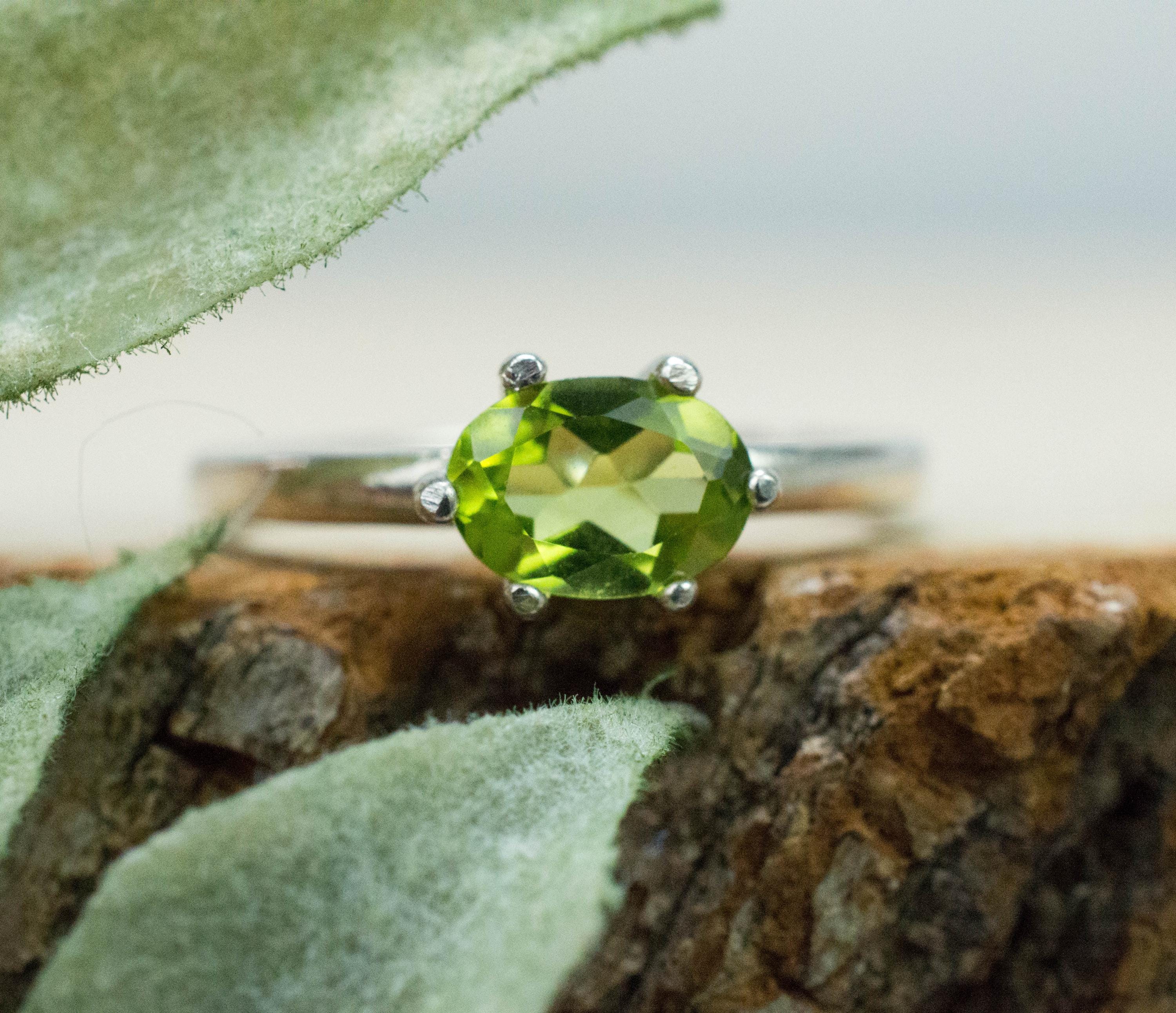Peridot Ring, Natural Untreated Arizona Peridot; 0.885cts - Mark Oliver Gems