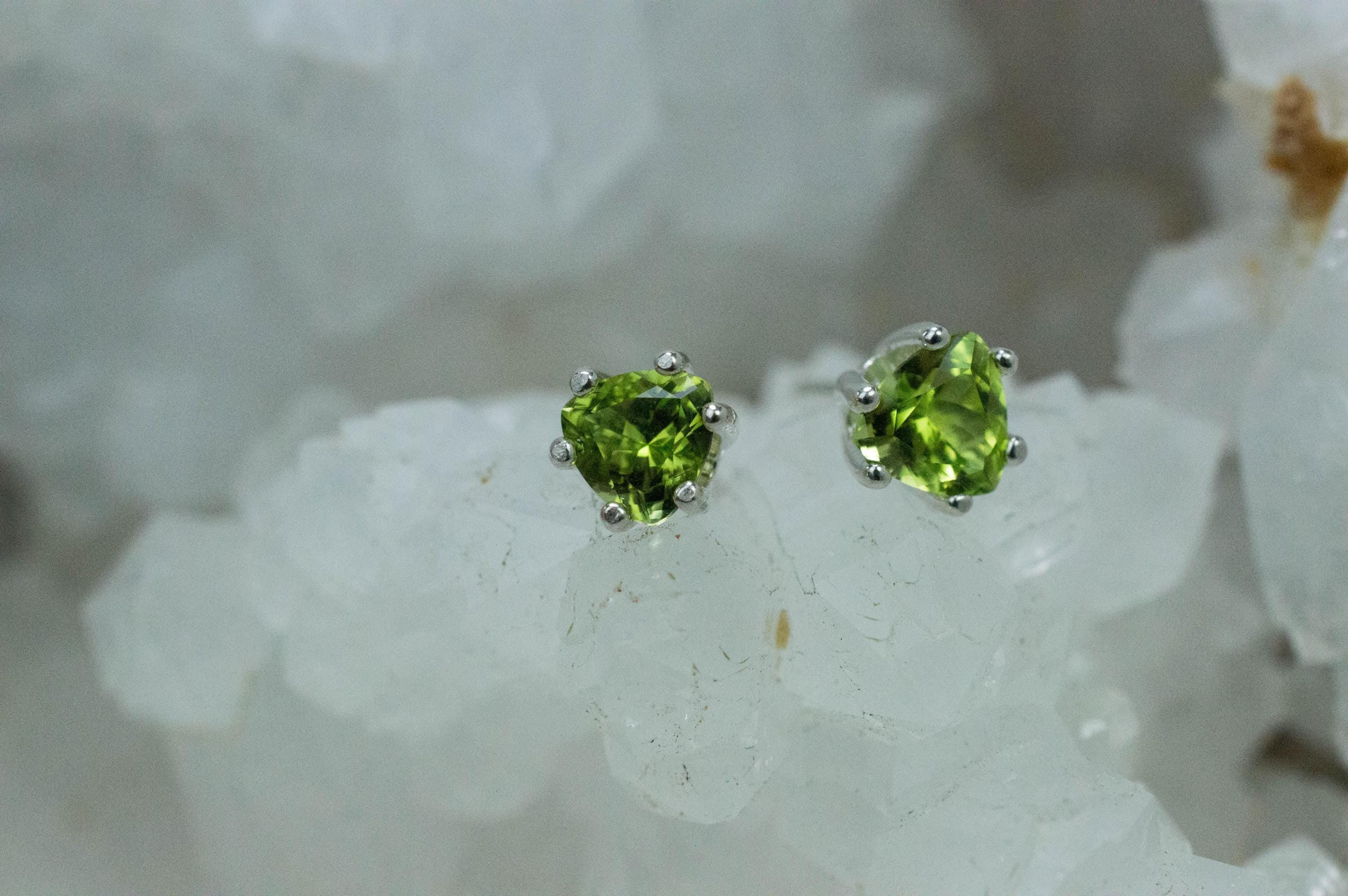 Peridot Earrings; Natural Untreated Arizona Peridot; 1.110cts - Mark Oliver Gems