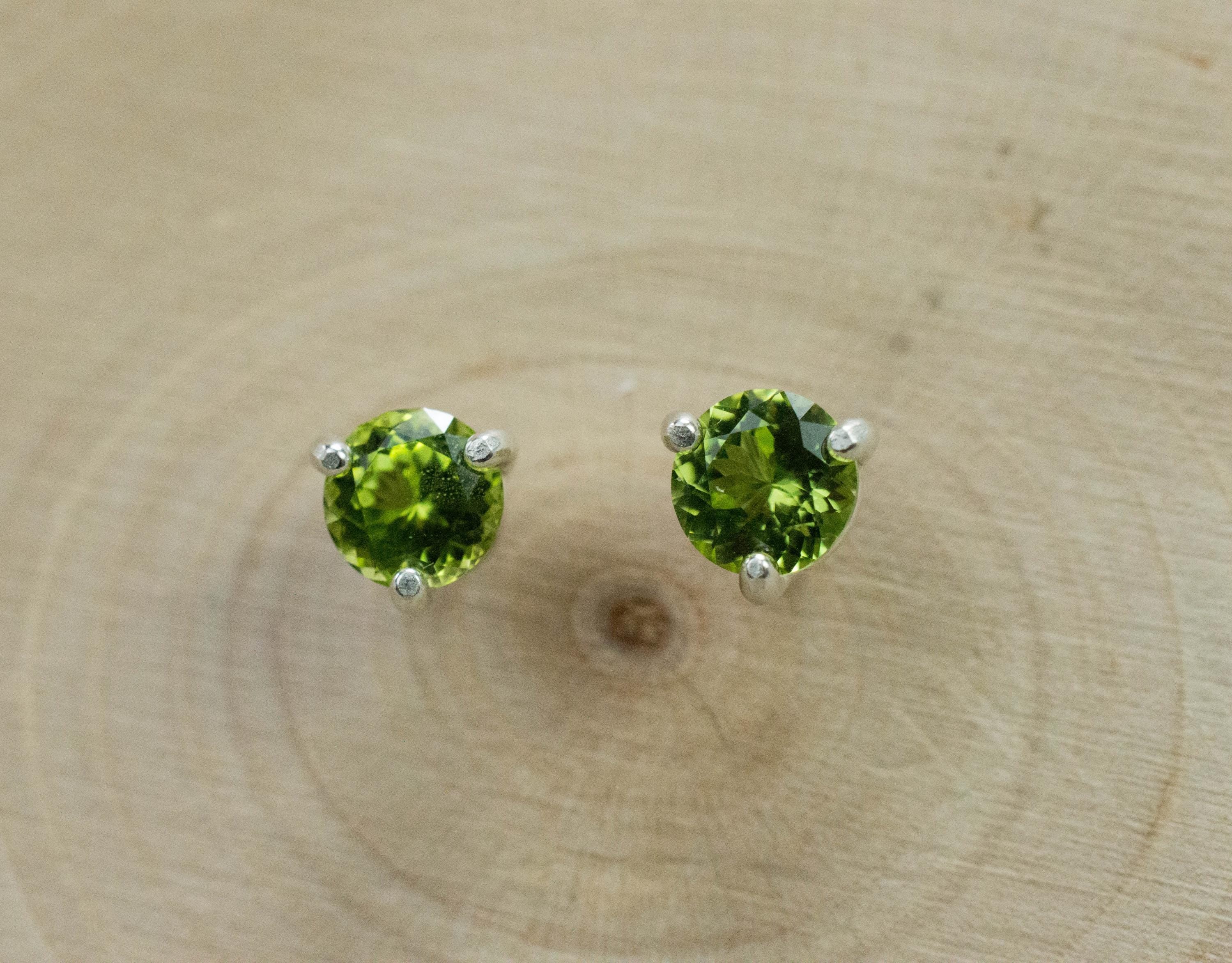 Peridot Earrings; Natural Untreated Pakistan Peridot; 1.020cts - Mark Oliver Gems