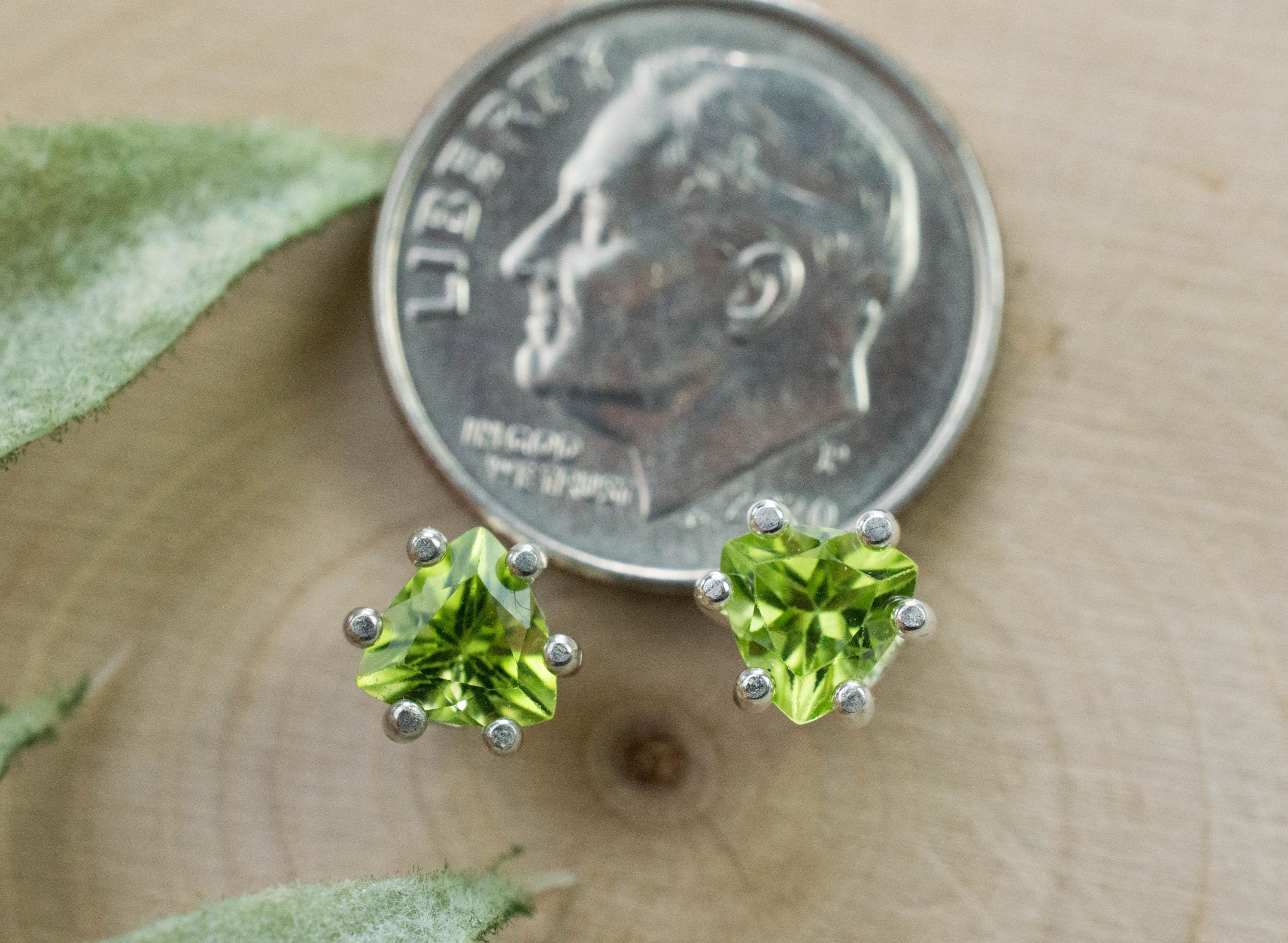 Peridot Earrings; Natural Untreated Pakistan Peridot; 1.060cts - Mark Oliver Gems