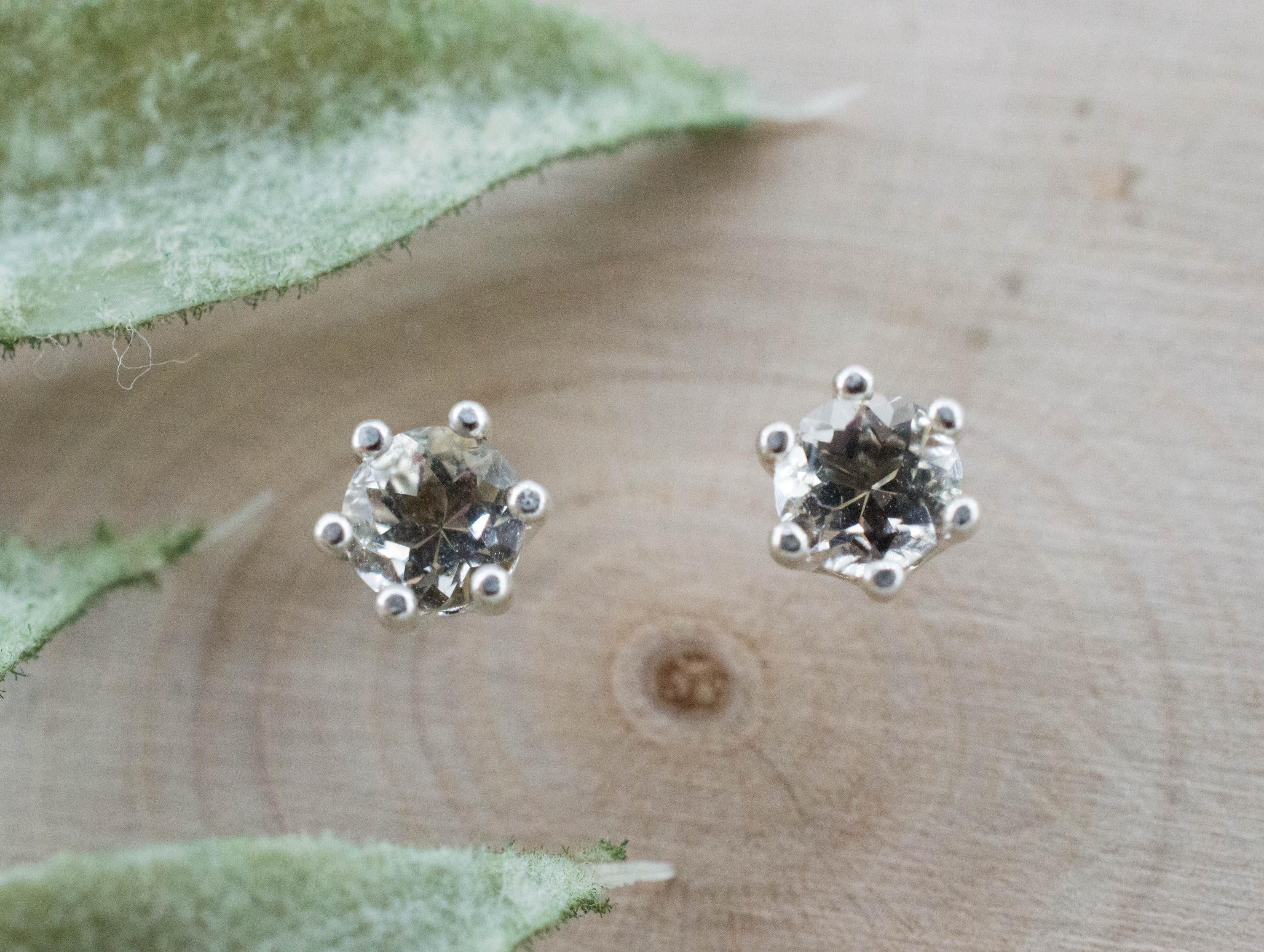 Oregon Sunstone Earrings; Natural Untreated USA Yellow Sunstone; 0.585cts - Mark Oliver Gems