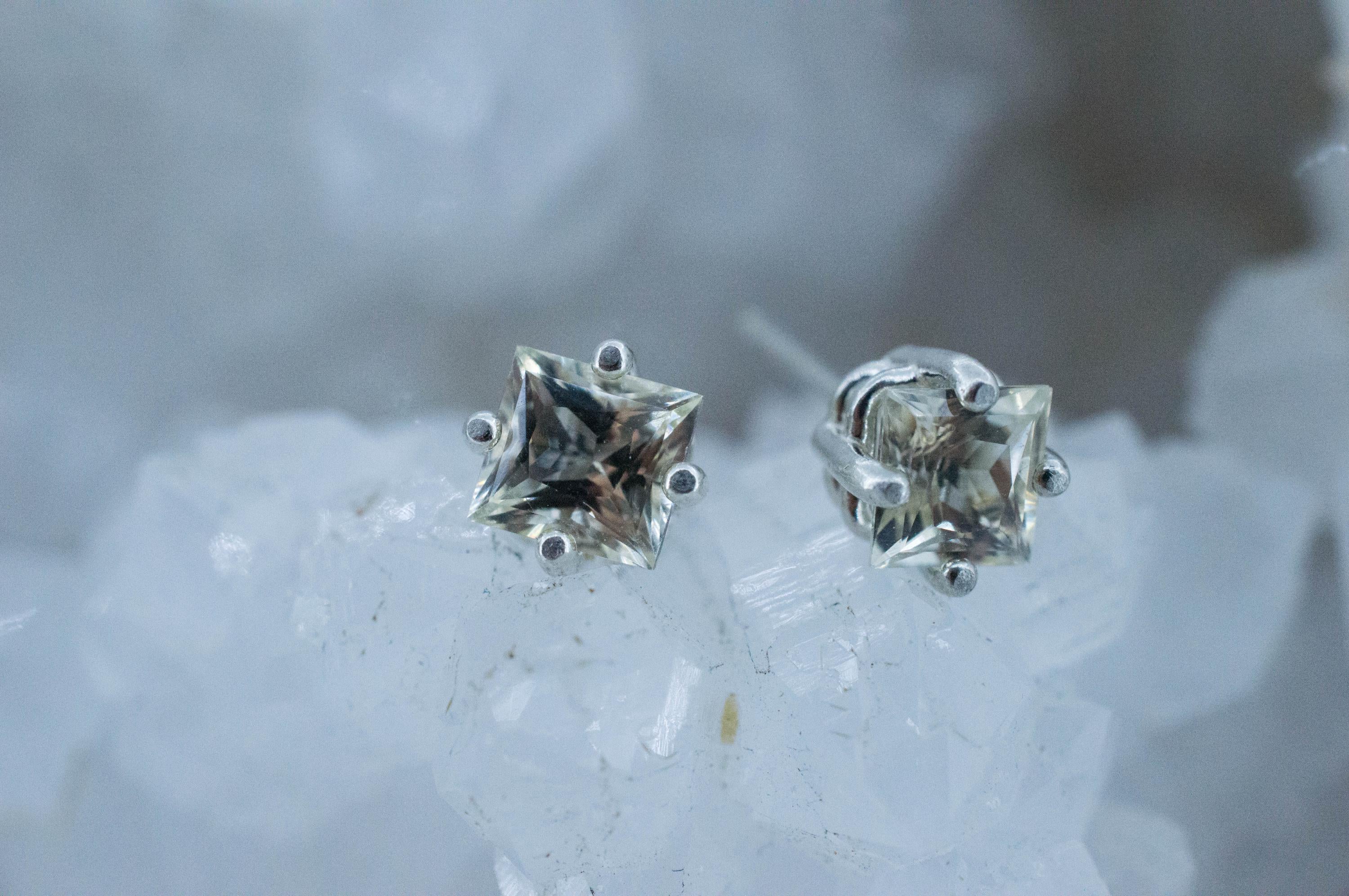 Oregon Sunstone Earrings; Natural Untreated USA Yellow Sunstone; 1.085cts - Mark Oliver Gems