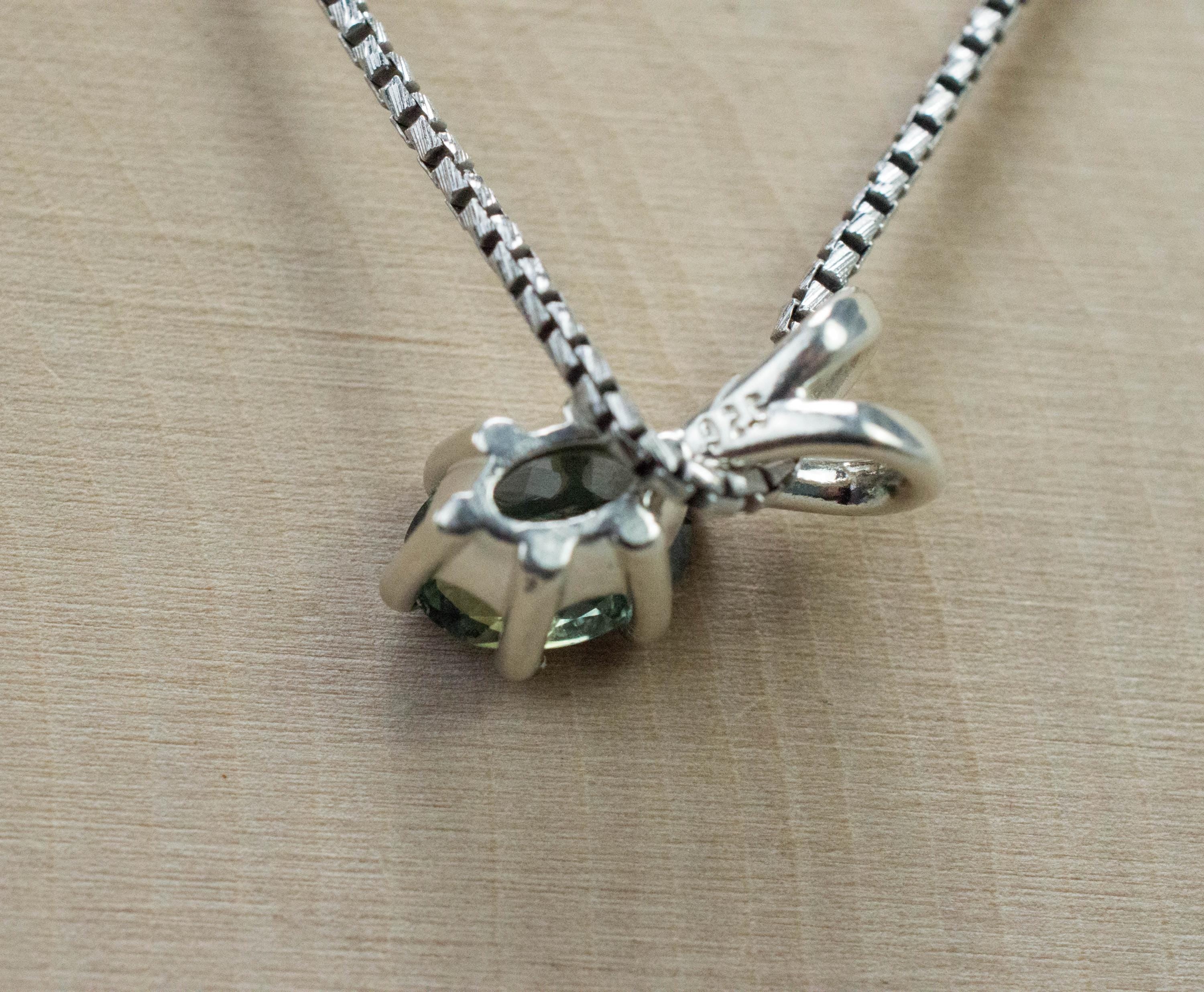 Australia Sapphire Pendant; Natural Untreated Teal Sapphire; 1.460cts - Mark Oliver Gems