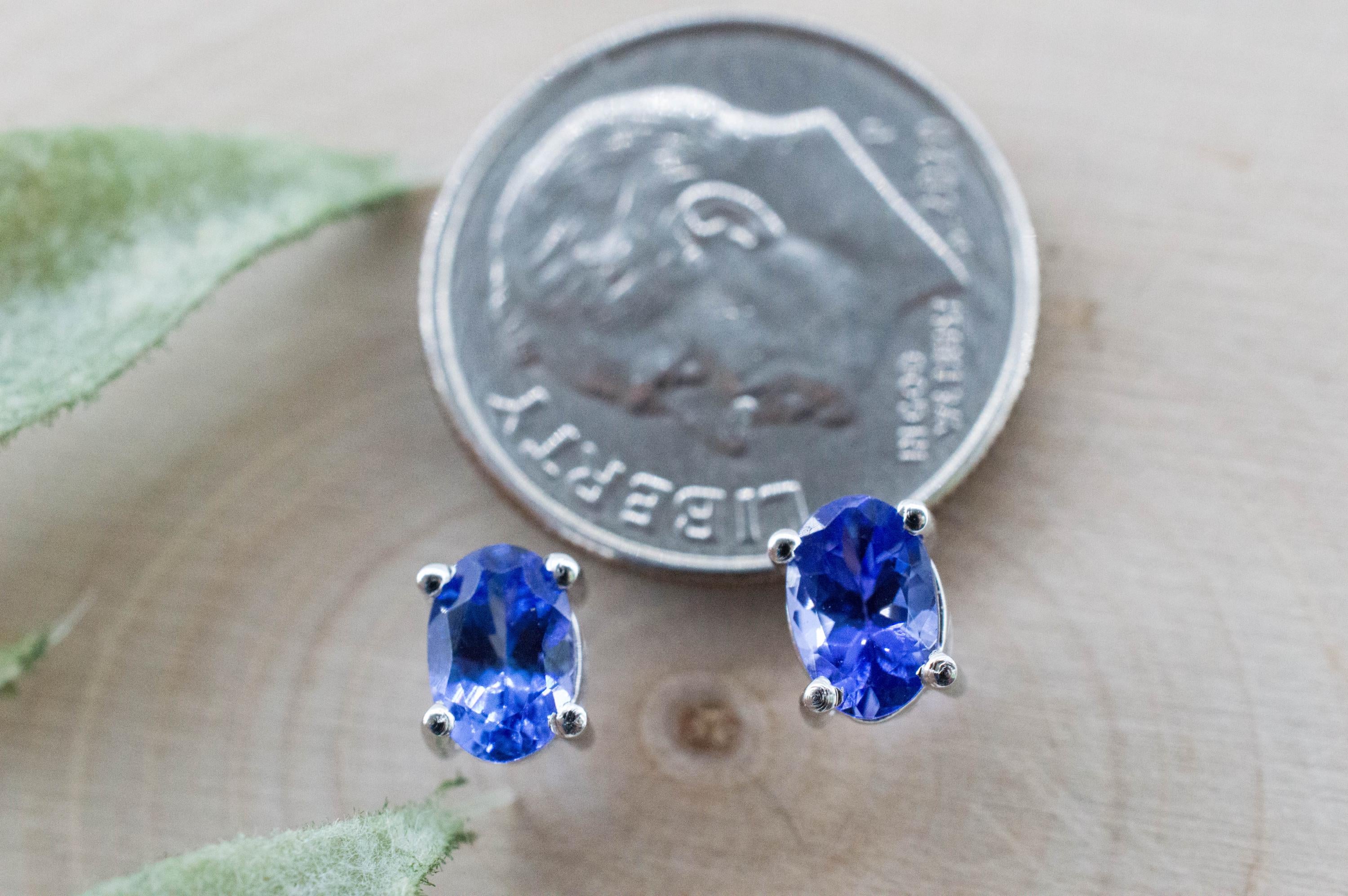 Tanzanite Earrings; Natural Tanzania Tanzanite; 0.985cts - Mark Oliver Gems
