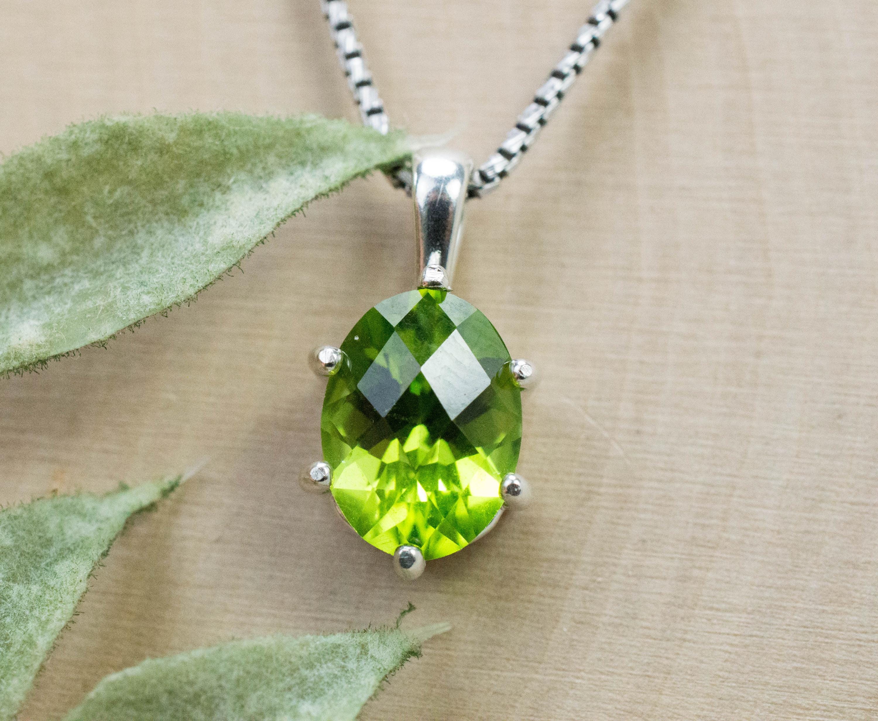 Peridot Pendant; Genuine Untreated Pakistan Peridot; 3.860cts - Mark Oliver Gems