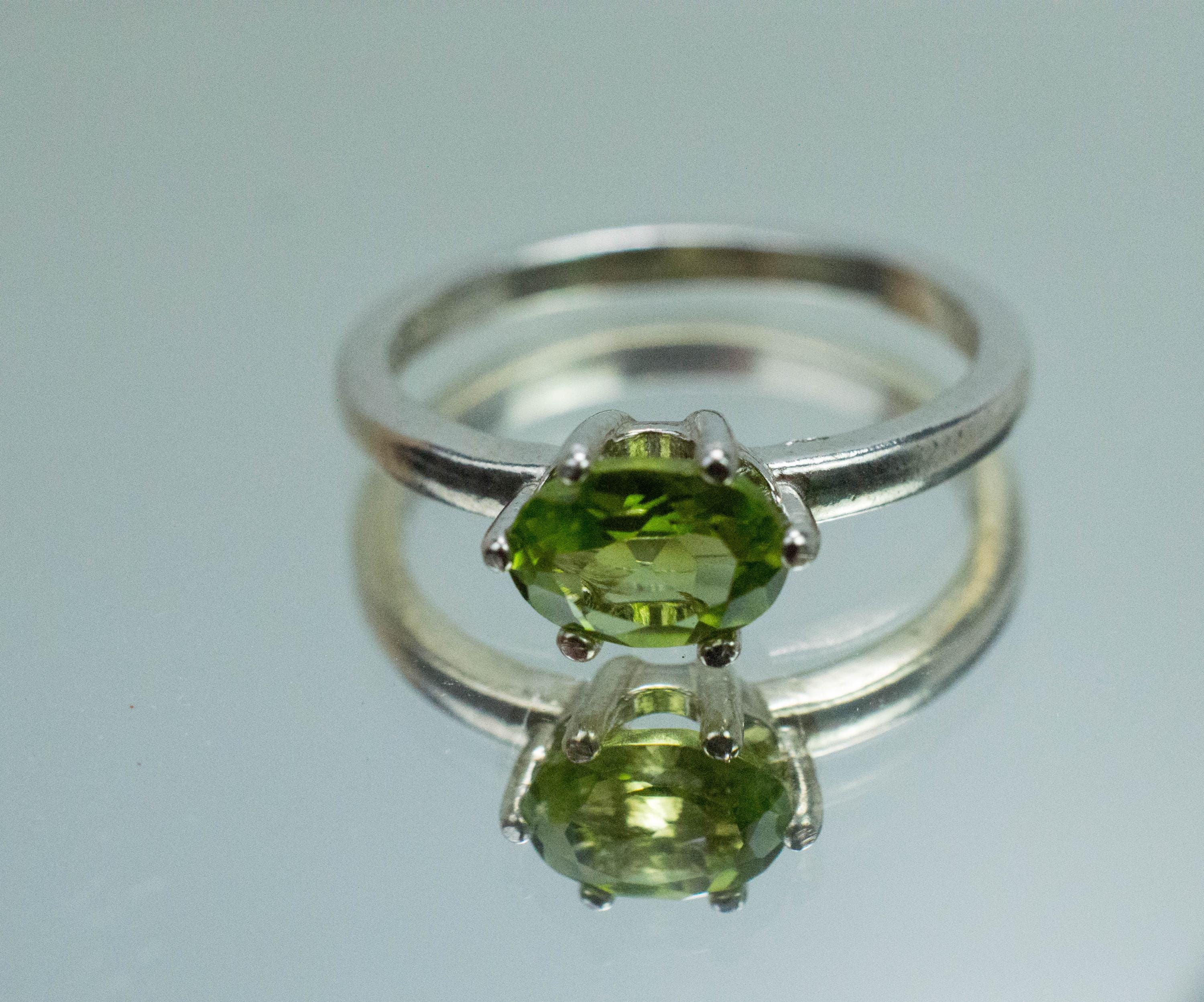 Peridot Ring, Natural Untreated Arizona Peridot; 0.885cts - Mark Oliver Gems
