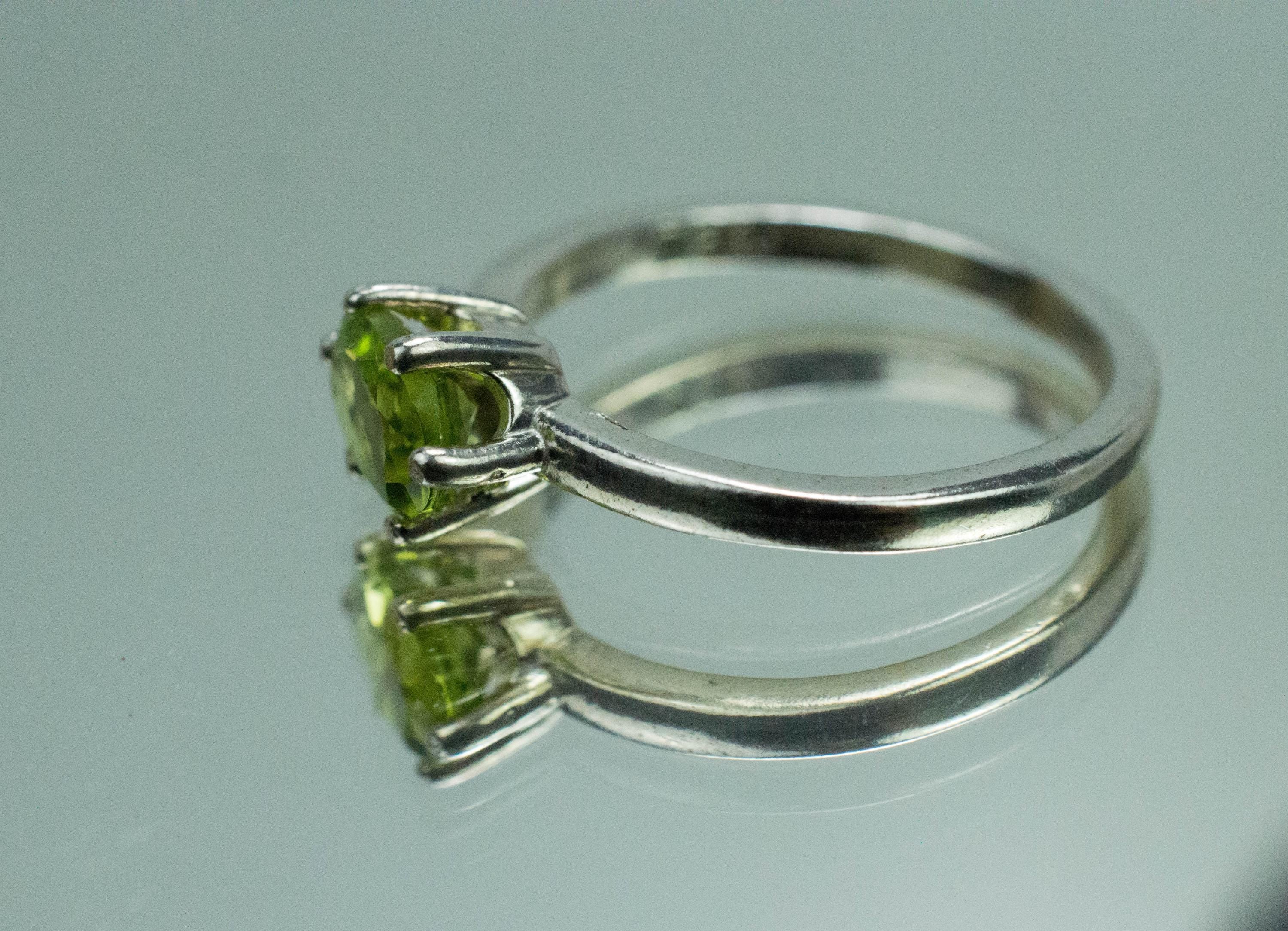 Peridot Ring, Natural Untreated Arizona Peridot; 0.885cts - Mark Oliver Gems