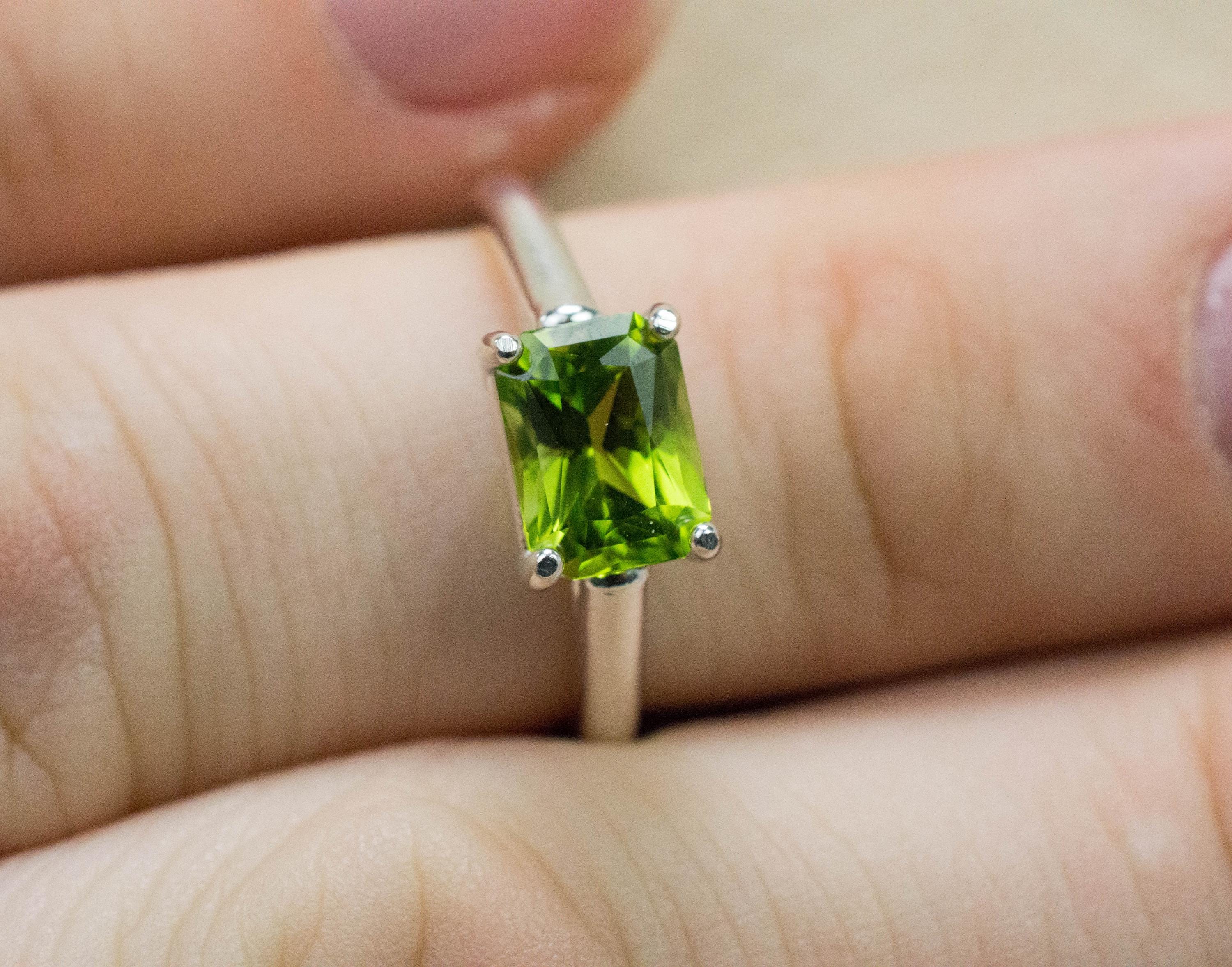 Peridot Ring, Natural Untreated Arizona Peridot; 1.720cts - Mark Oliver Gems