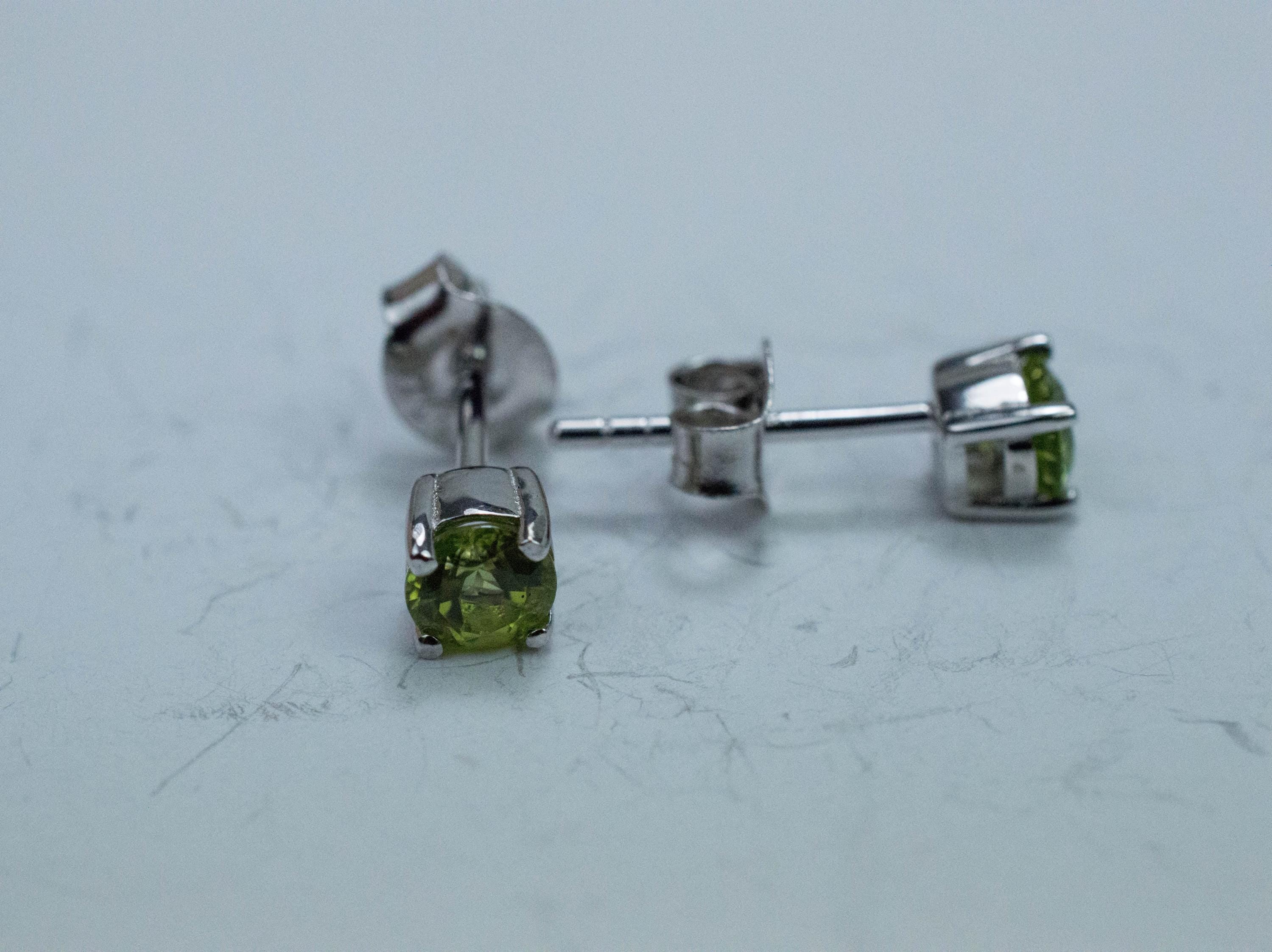 Peridot Earrings; Natural Untreated Arizona Peridot; 0.570cts - Mark Oliver Gems