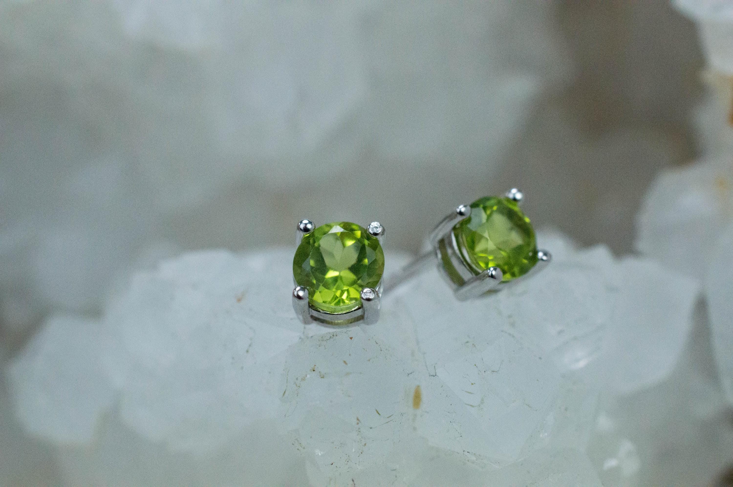Peridot Earrings; Natural Untreated Arizona Peridot; 1.000cts - Mark Oliver Gems