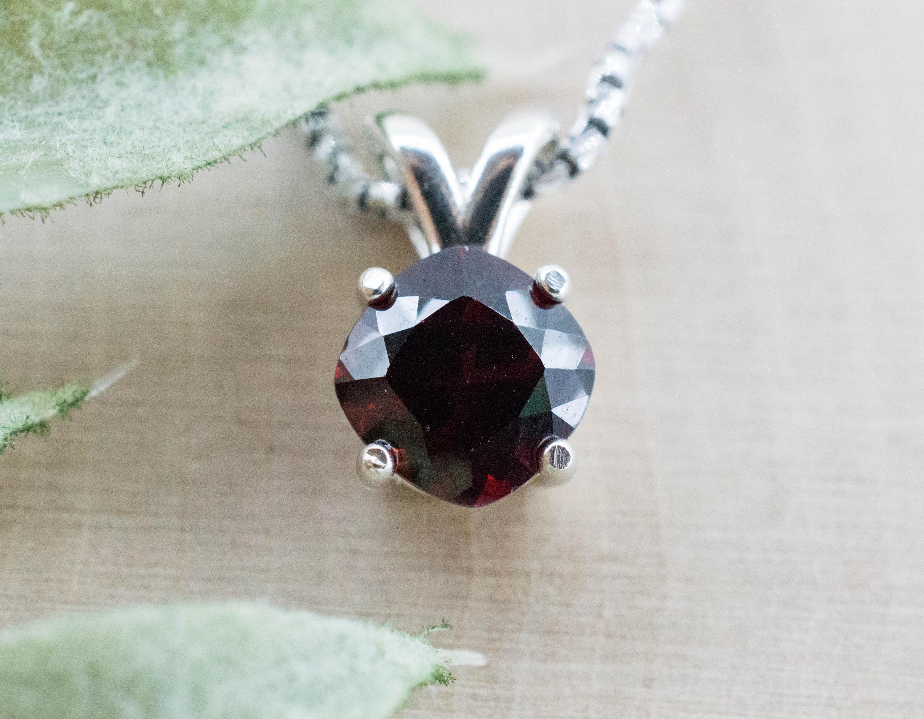 Pyrope Garnet Pendant; Natural Untreated Madagascar Garnet; 1.705cts - Mark Oliver Gems