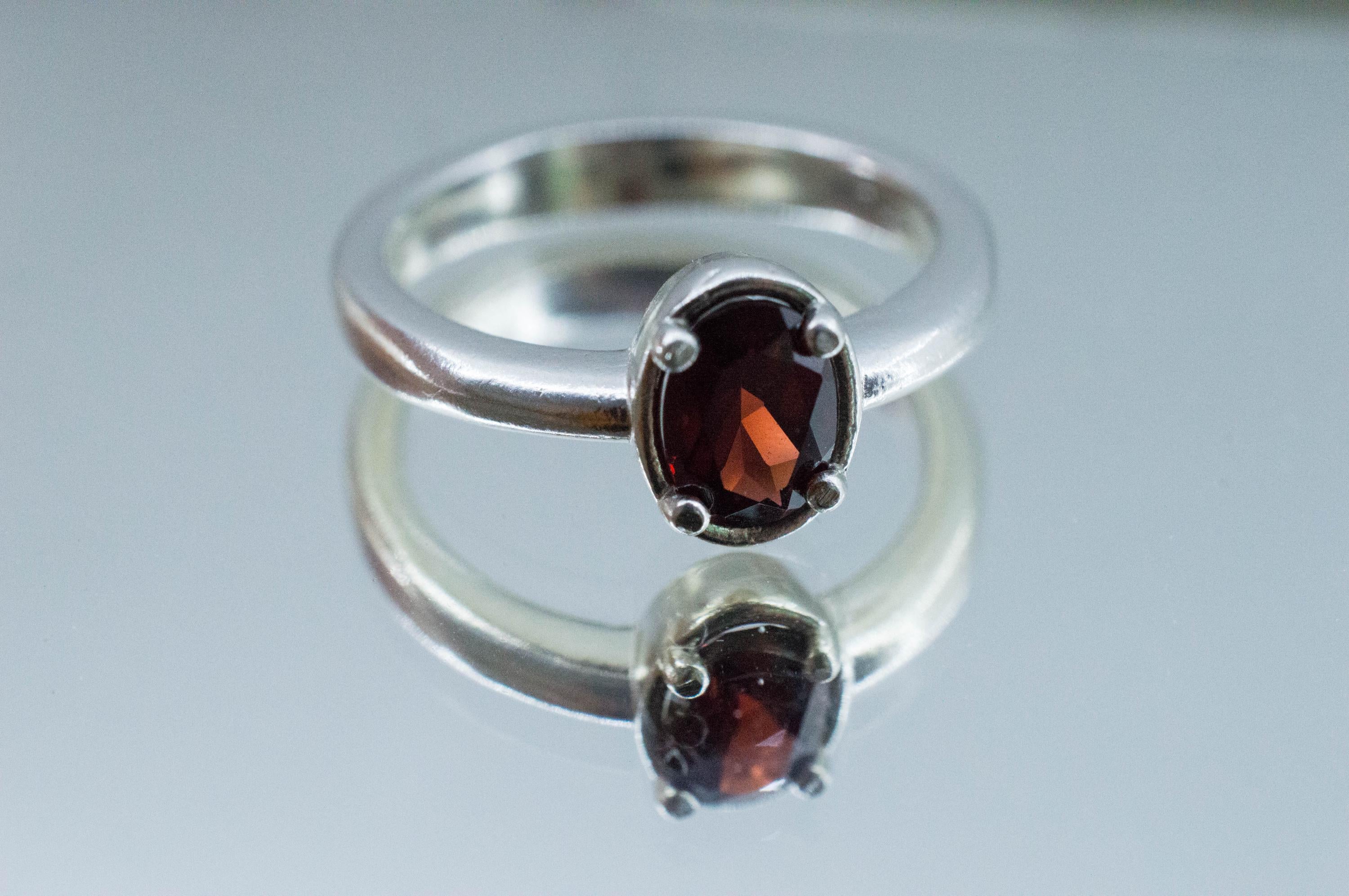 Pyrope Garnet Ring; Natural Untreated Madagascar Garnet; 1.010cts - Mark Oliver Gems