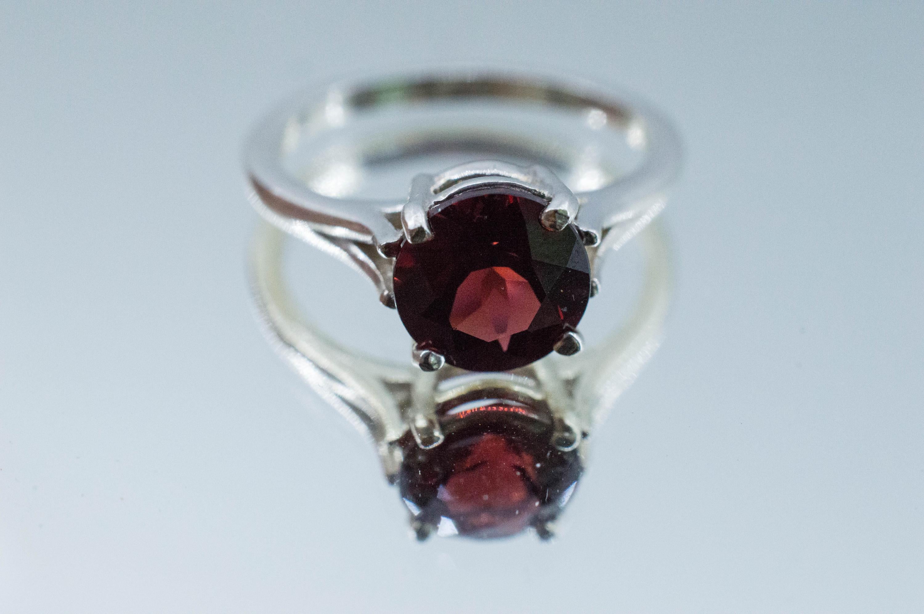Pyrope Garnet Ring; Natural Untreated Madagascar Garnet; 2.310cts - Mark Oliver Gems