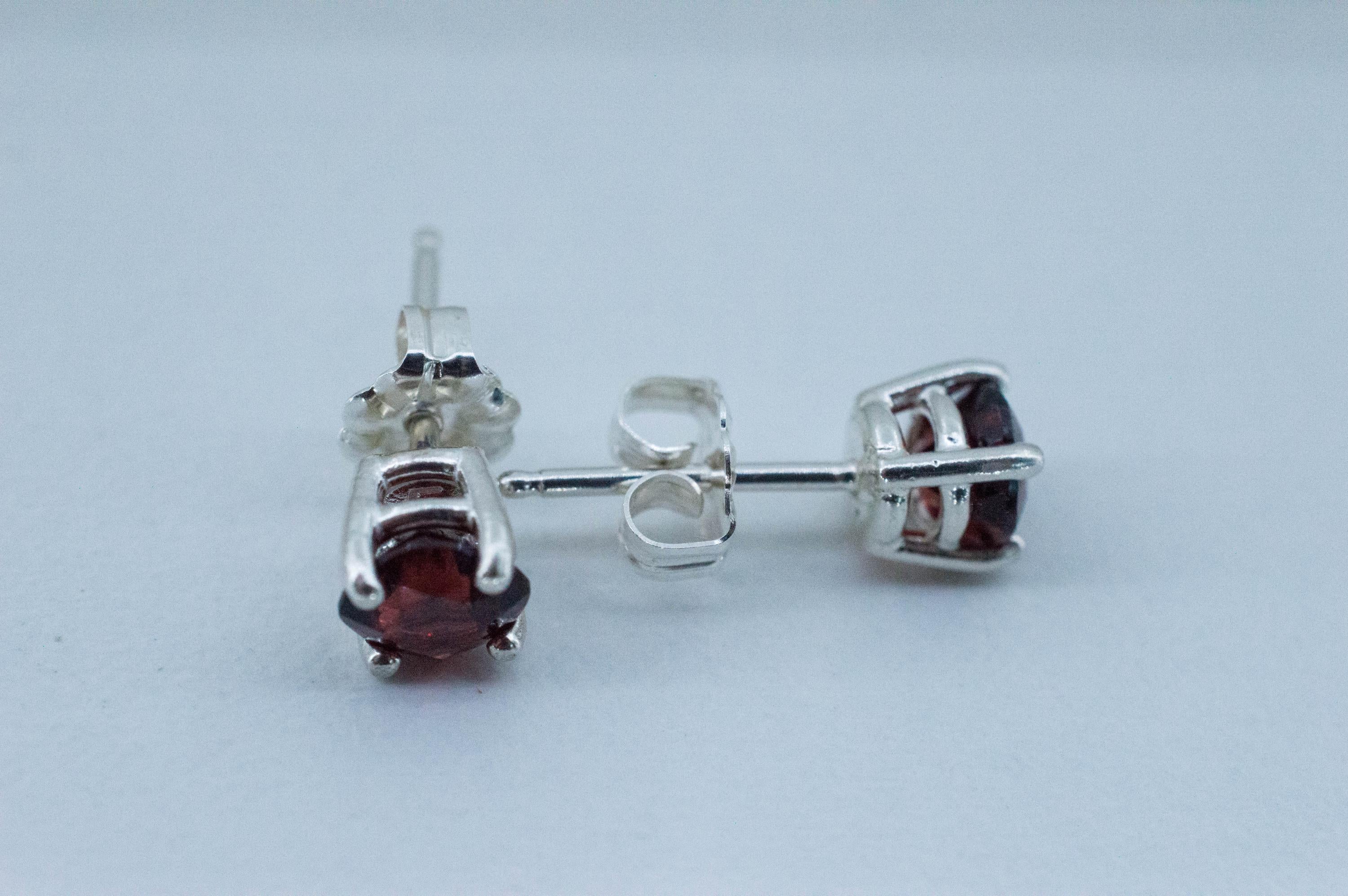 Pyrope Garnet Earrings; Natural Untreated Madagascar Garnet; 1.415cts - Mark Oliver Gems