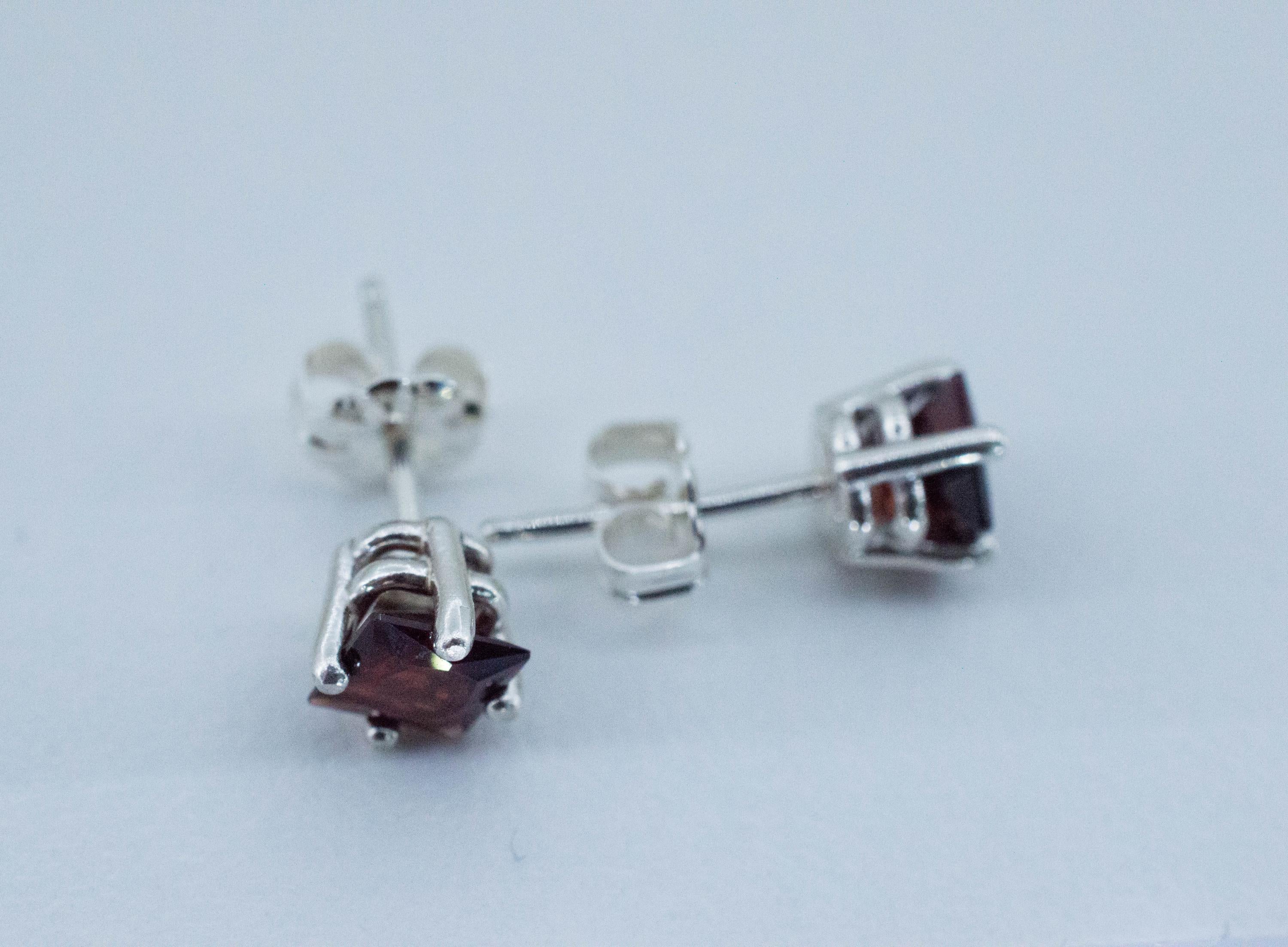 Pyrope Garnet Earrings; Natural Untreated Madagascar Garnet; 1.475cts - Mark Oliver Gems
