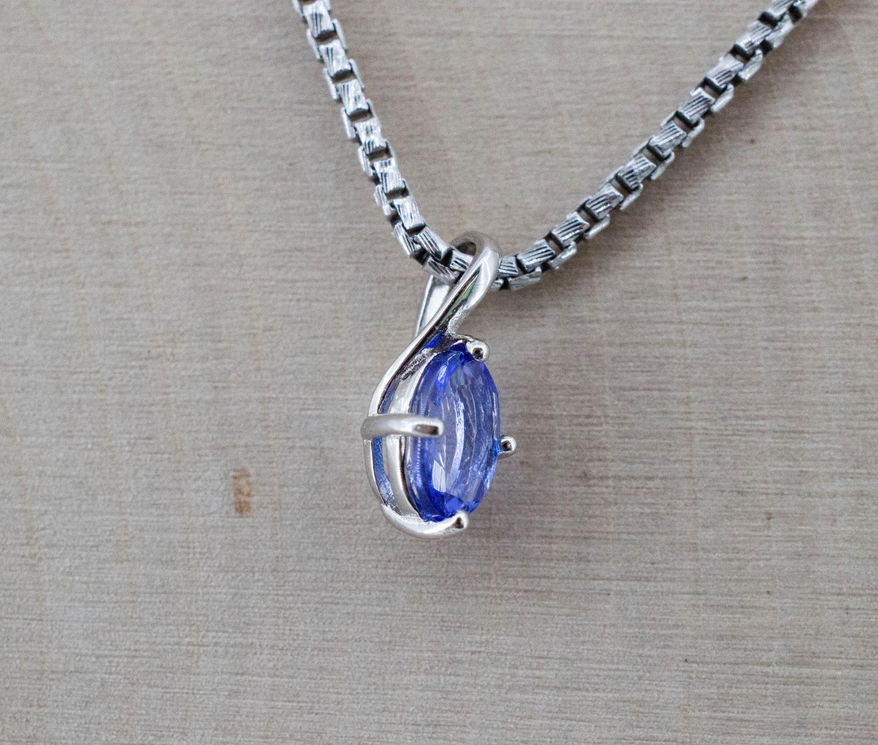 Tanzanite Pendant; Natural Tanzania Tanzanite; 0.505cts - Mark Oliver Gems