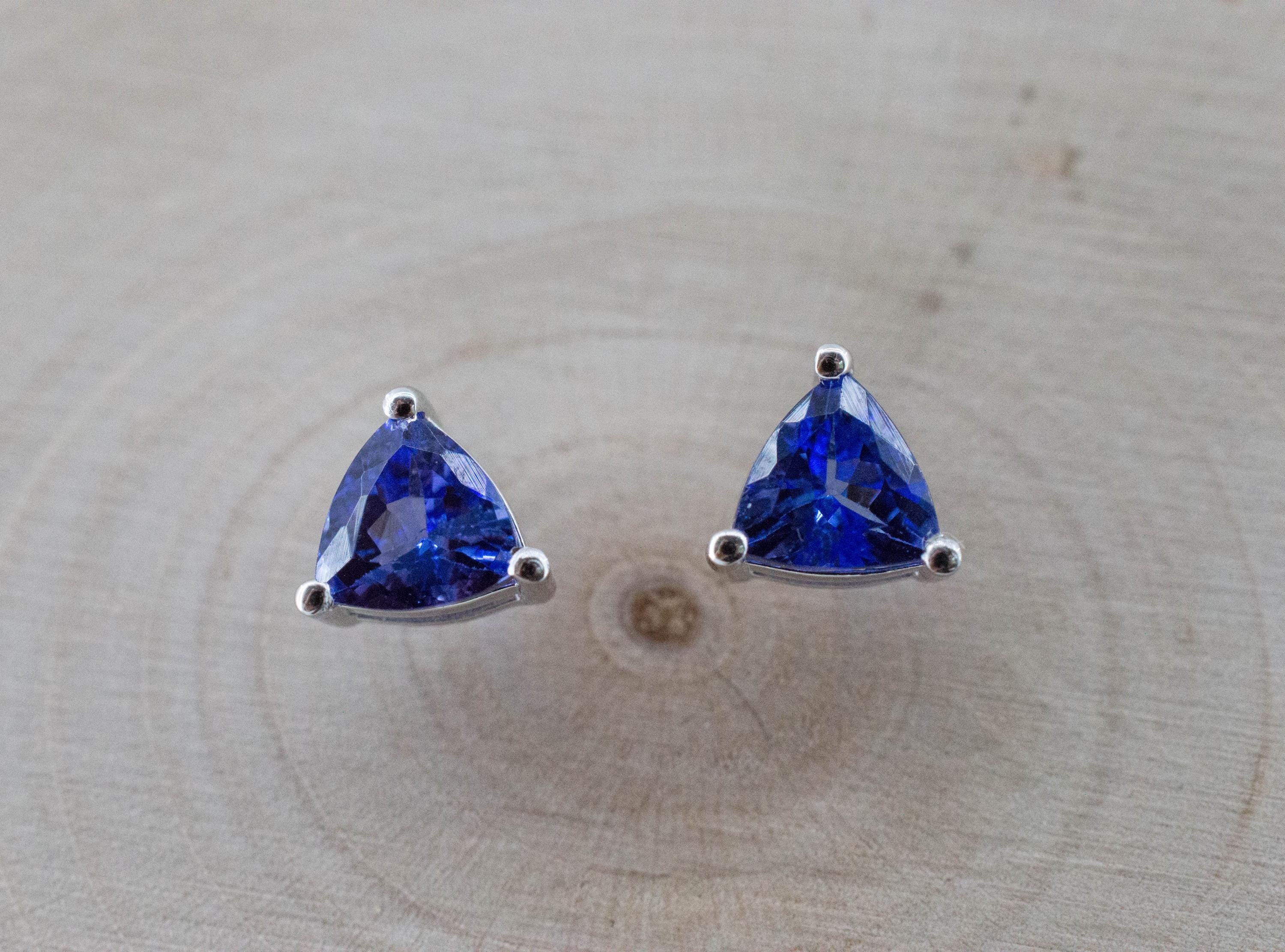 Tanzanite Earrings; Natural Tanzania Tanzanite; 0.955cts - Mark Oliver Gems