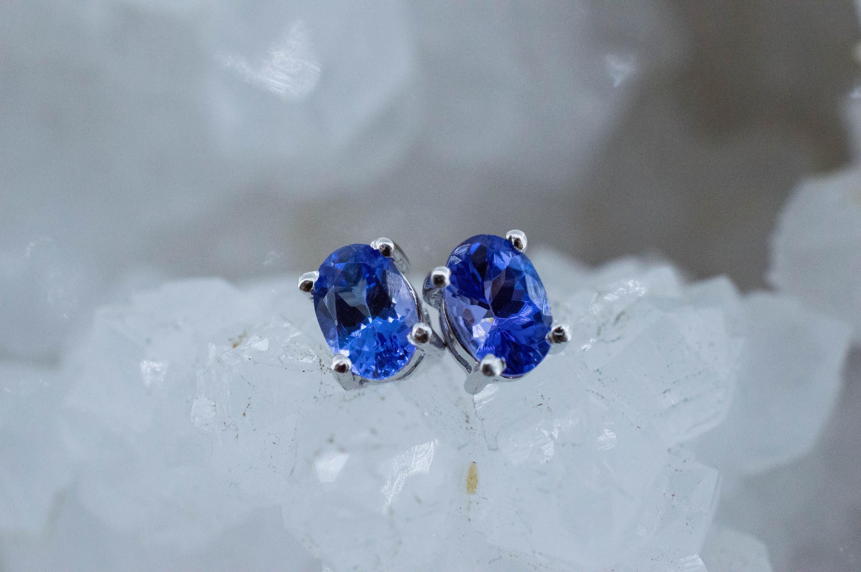 Tanzanite Earrings; Natural Tanzania Tanzanite; 0.985cts - Mark Oliver Gems