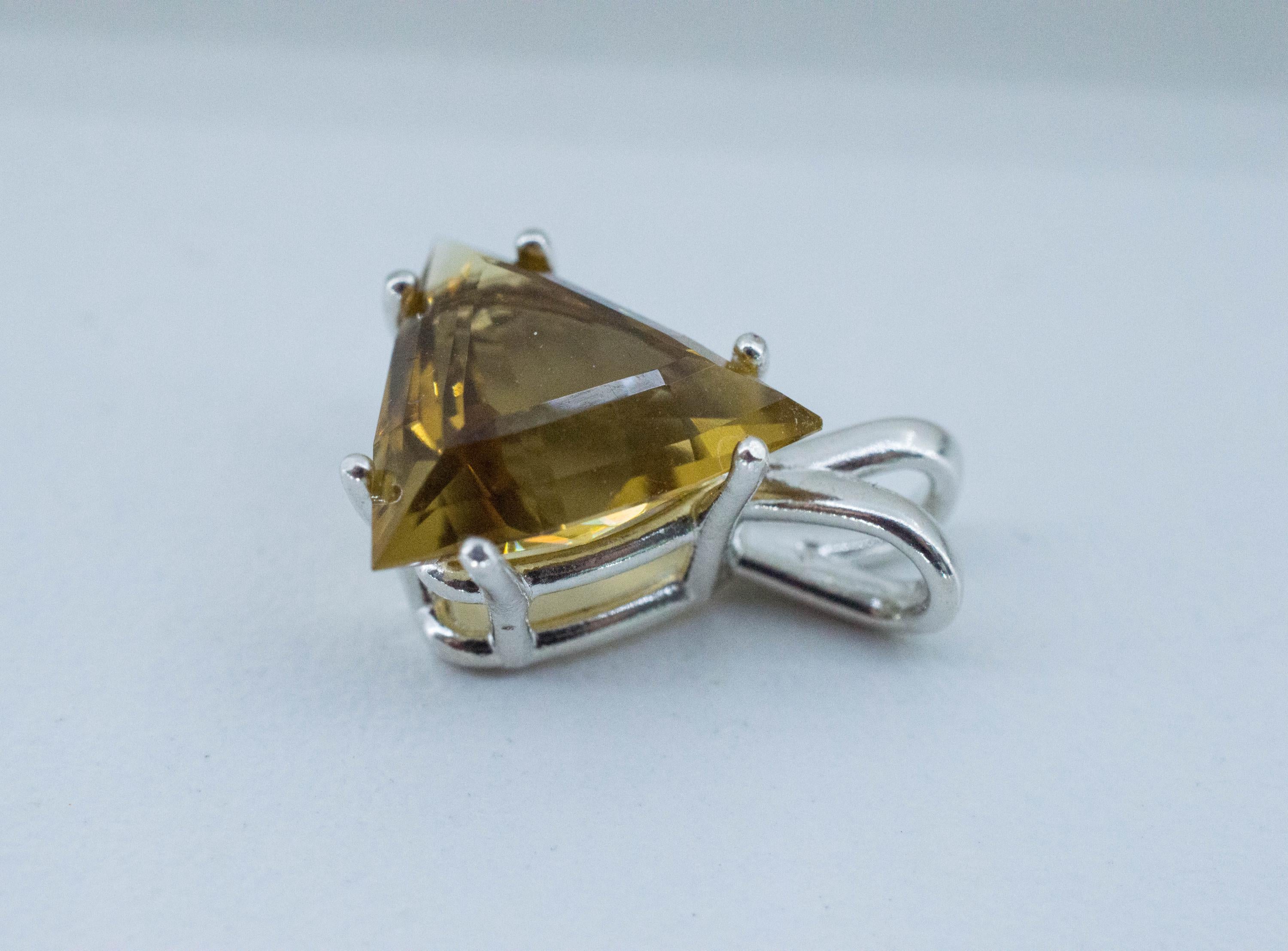 Citrine Pendant; Natural Untreated Congo Citrine; 5.225cts - Mark Oliver Gems