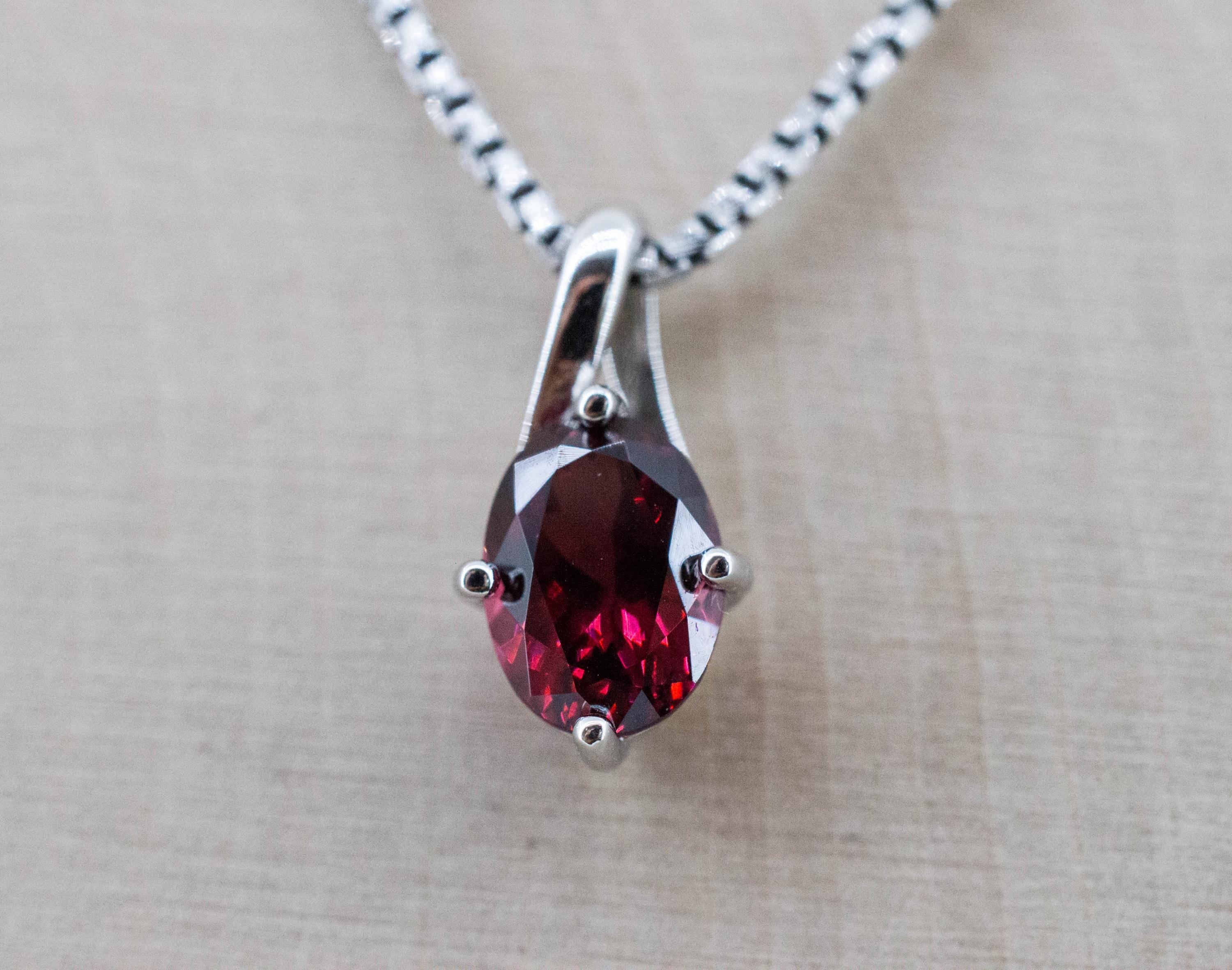 Pyrope Garnet Pendant; Natural Untreated Madagascar Garnet; 1.670cts - Mark Oliver Gems