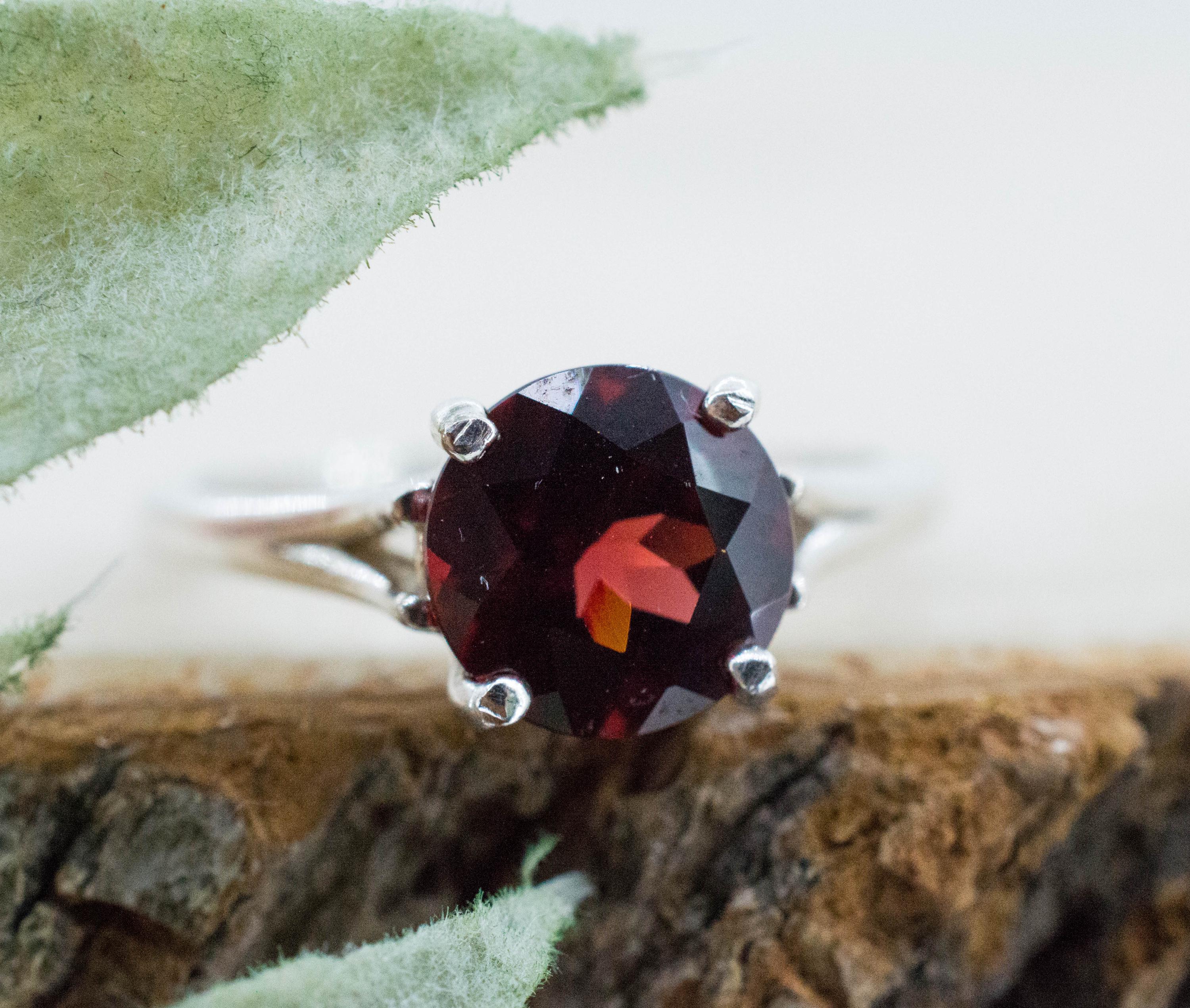 Pyrope Garnet Ring; Natural Untreated Madagascar Garnet; 2.310cts - Mark Oliver Gems