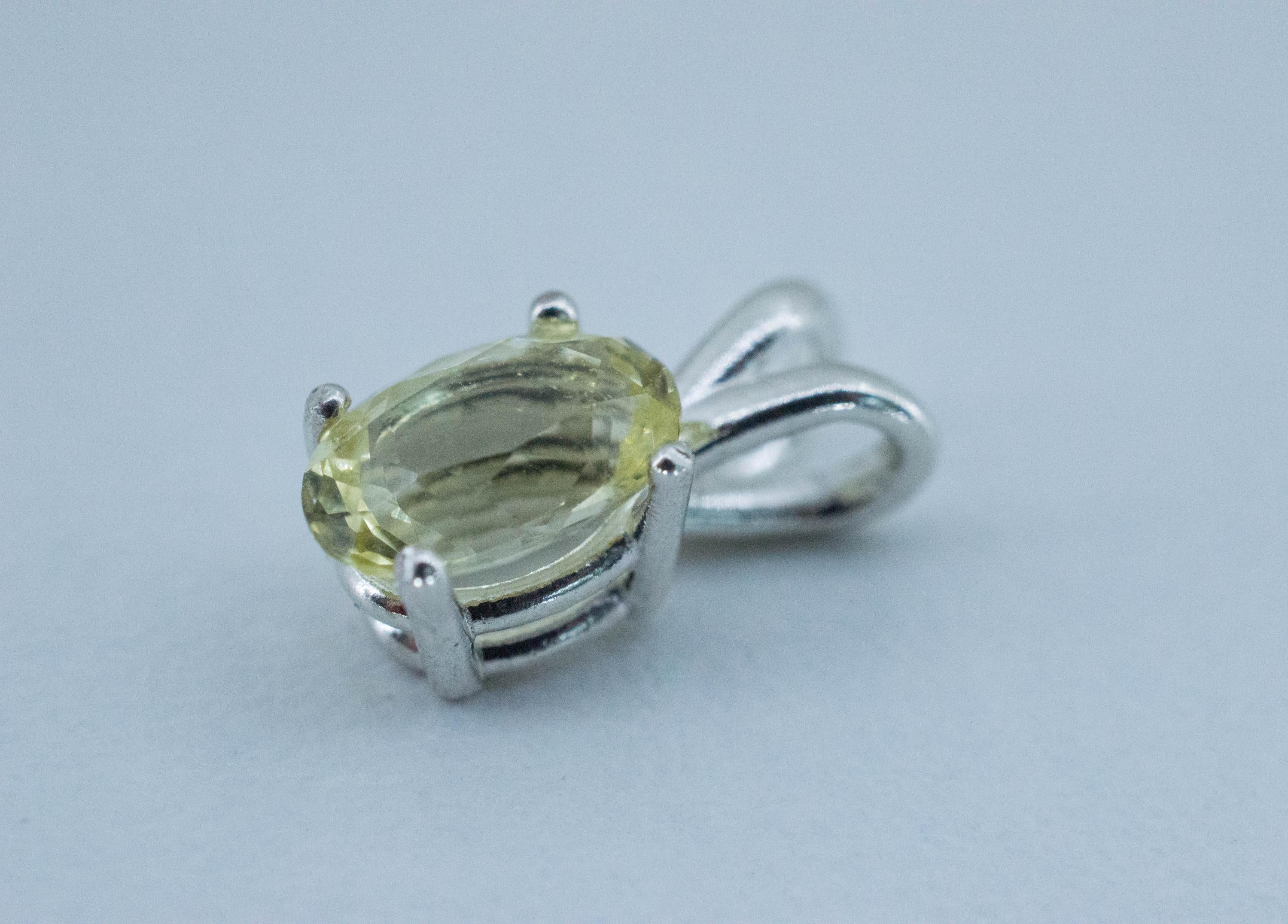 Heliodor Pendant, Natural Untreated Ukraine Golden Beryl; 1.720cts - Mark Oliver Gems