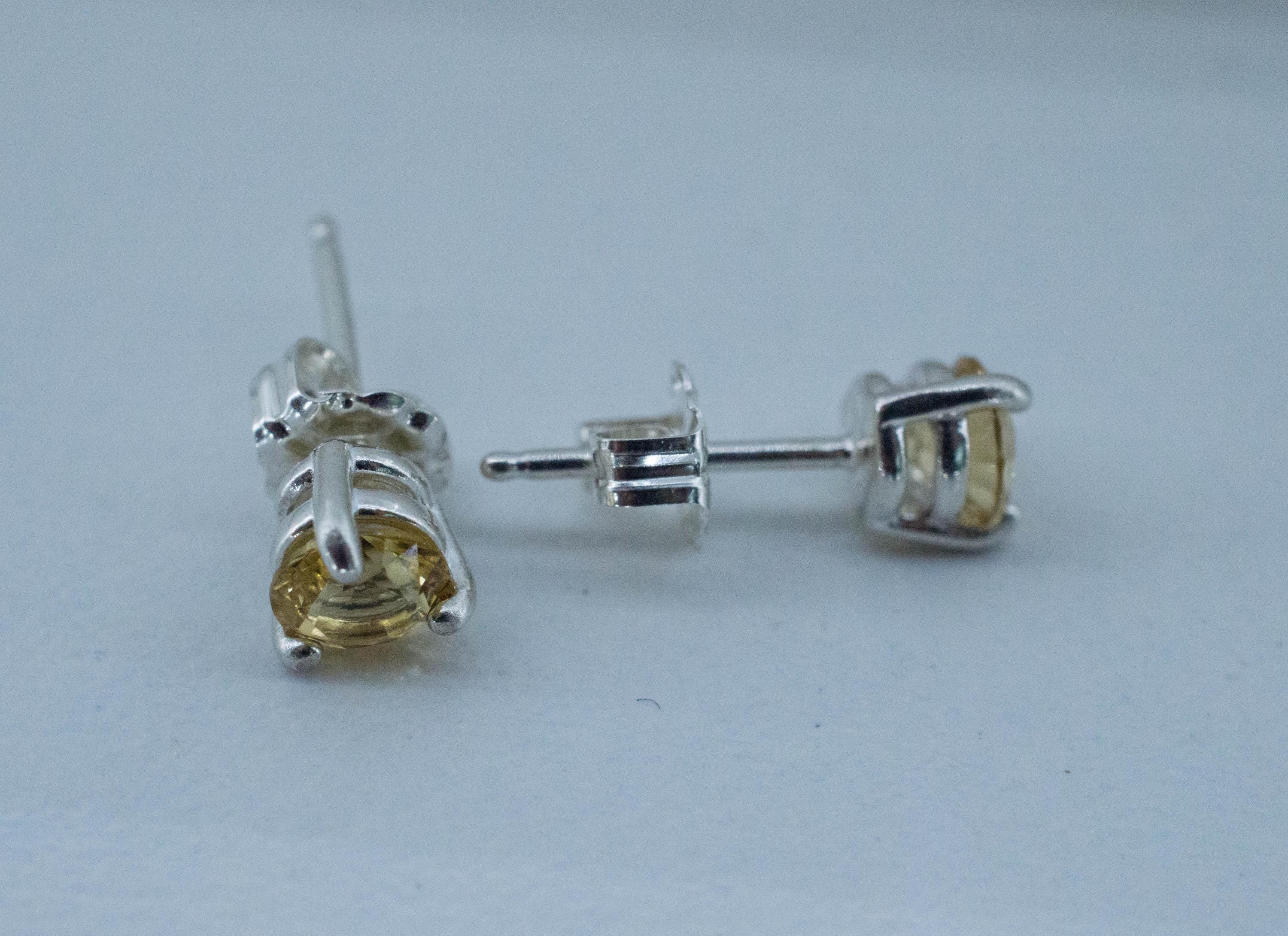 Heliodor Earrings, Natural Untreated Brazil Golden Beryl; 0.745cts - Mark Oliver Gems