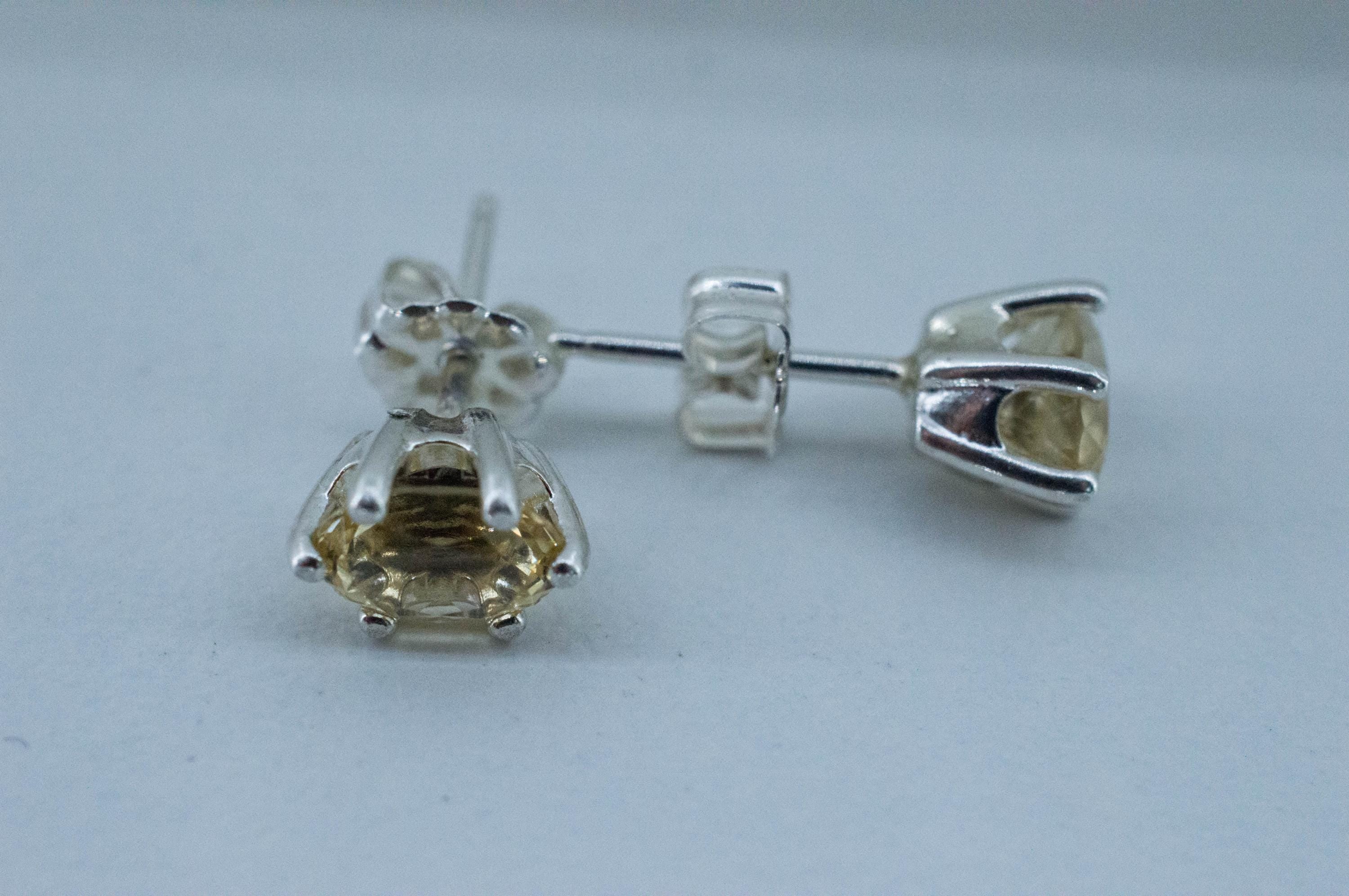 Heliodor Earrings, Natural Untreated Brazil Golden Beryl; 1.350cts - Mark Oliver Gems