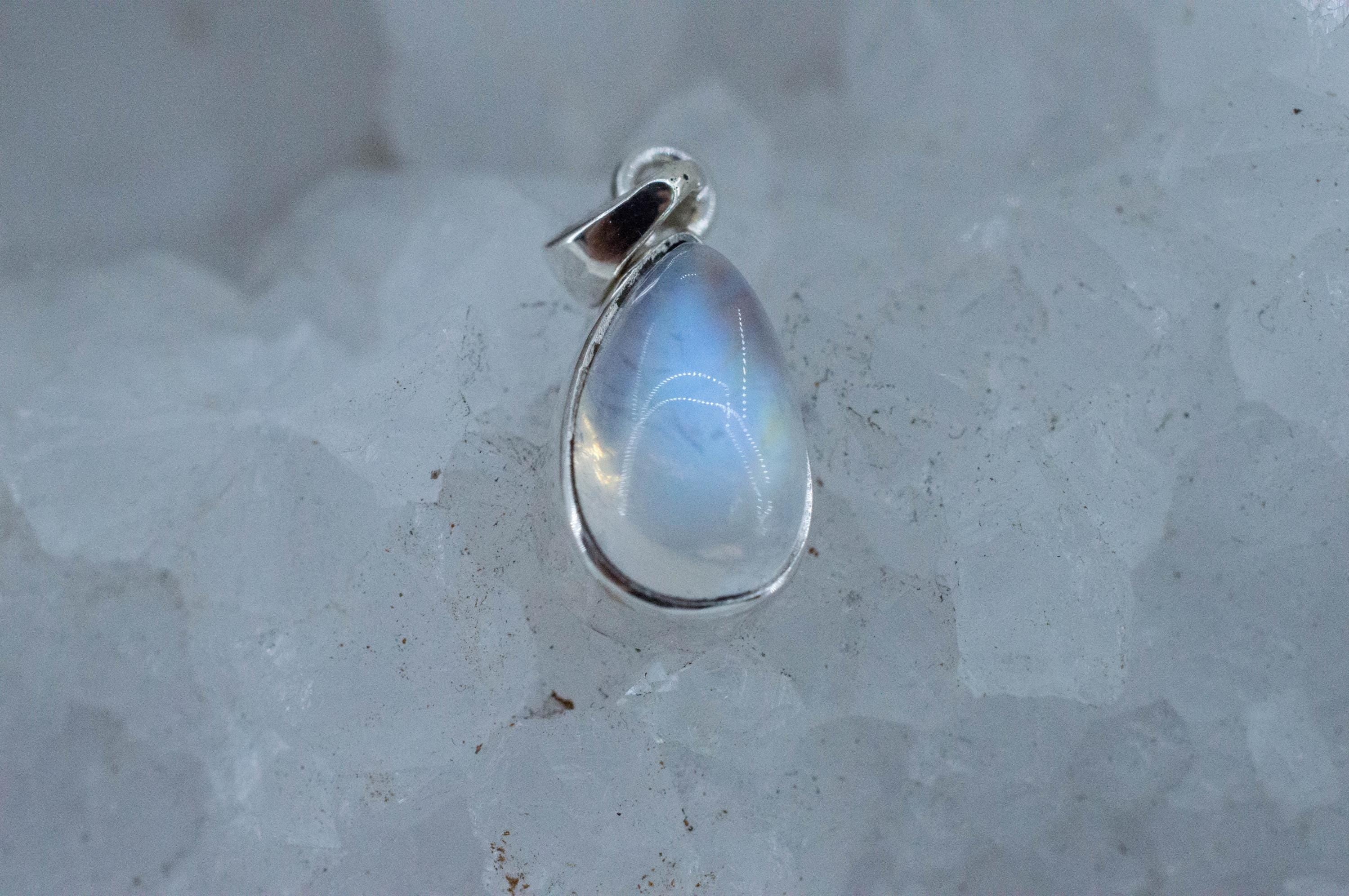 Rainbow Moonstone Pendant, Natural Untreated India Moonstone; 5.750cts - Mark Oliver Gems