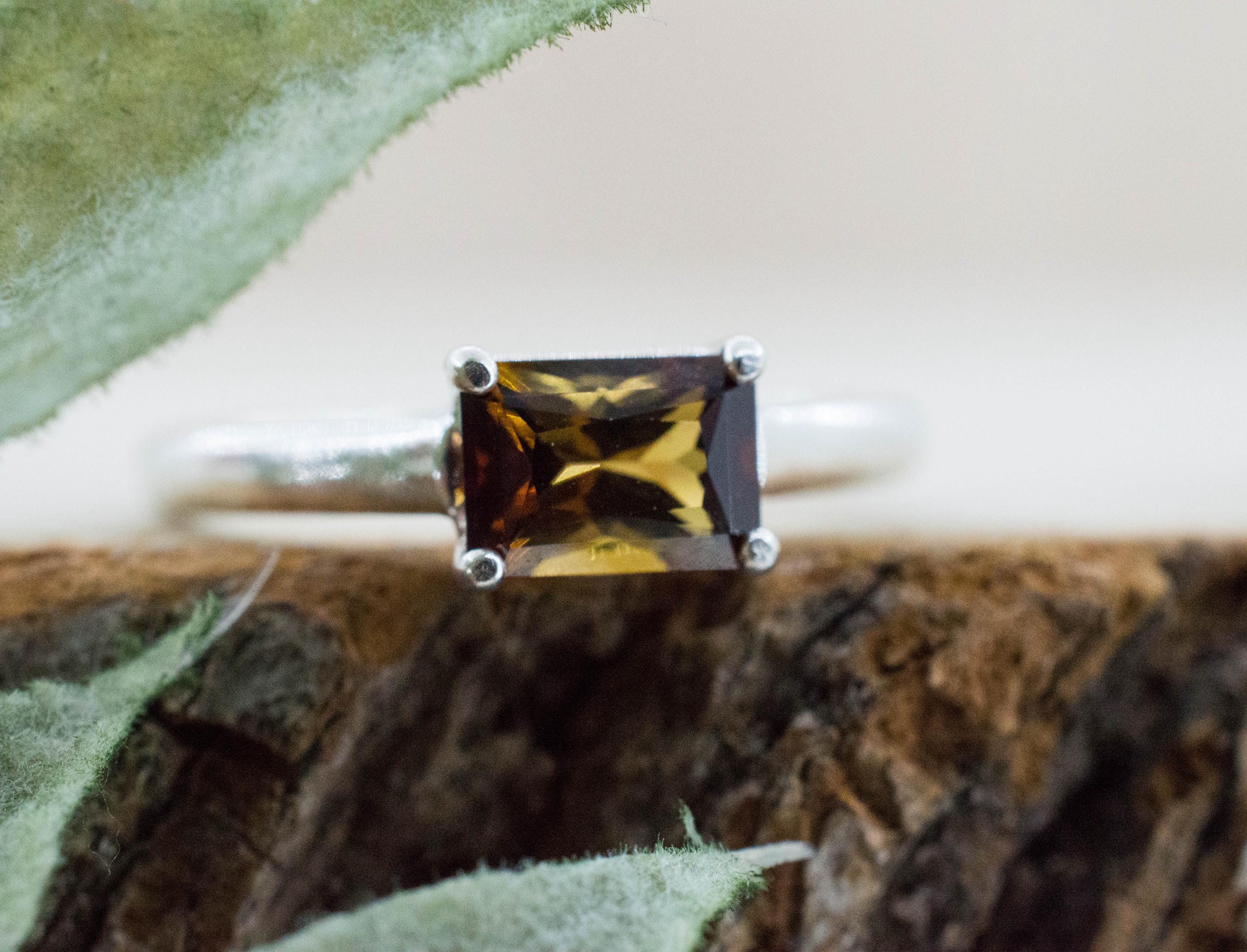 Sunset Tourmaline Ring; Natural Untreated Tanzania Tourmaline; 0.970cts - Mark Oliver Gems