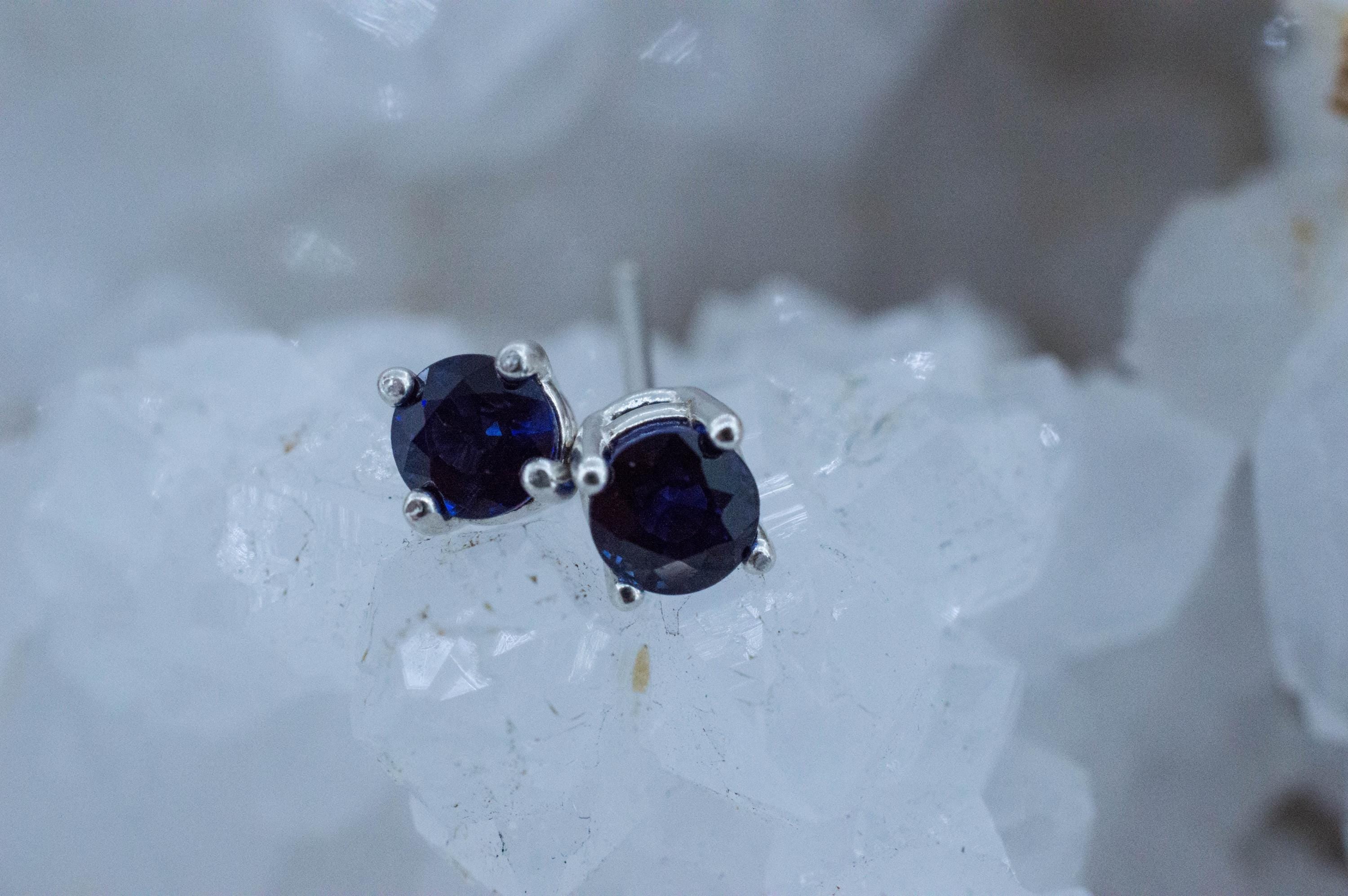 Blue Sapphire Earrings, Natural Thailand Sapphire; 0.985cts - Mark Oliver Gems