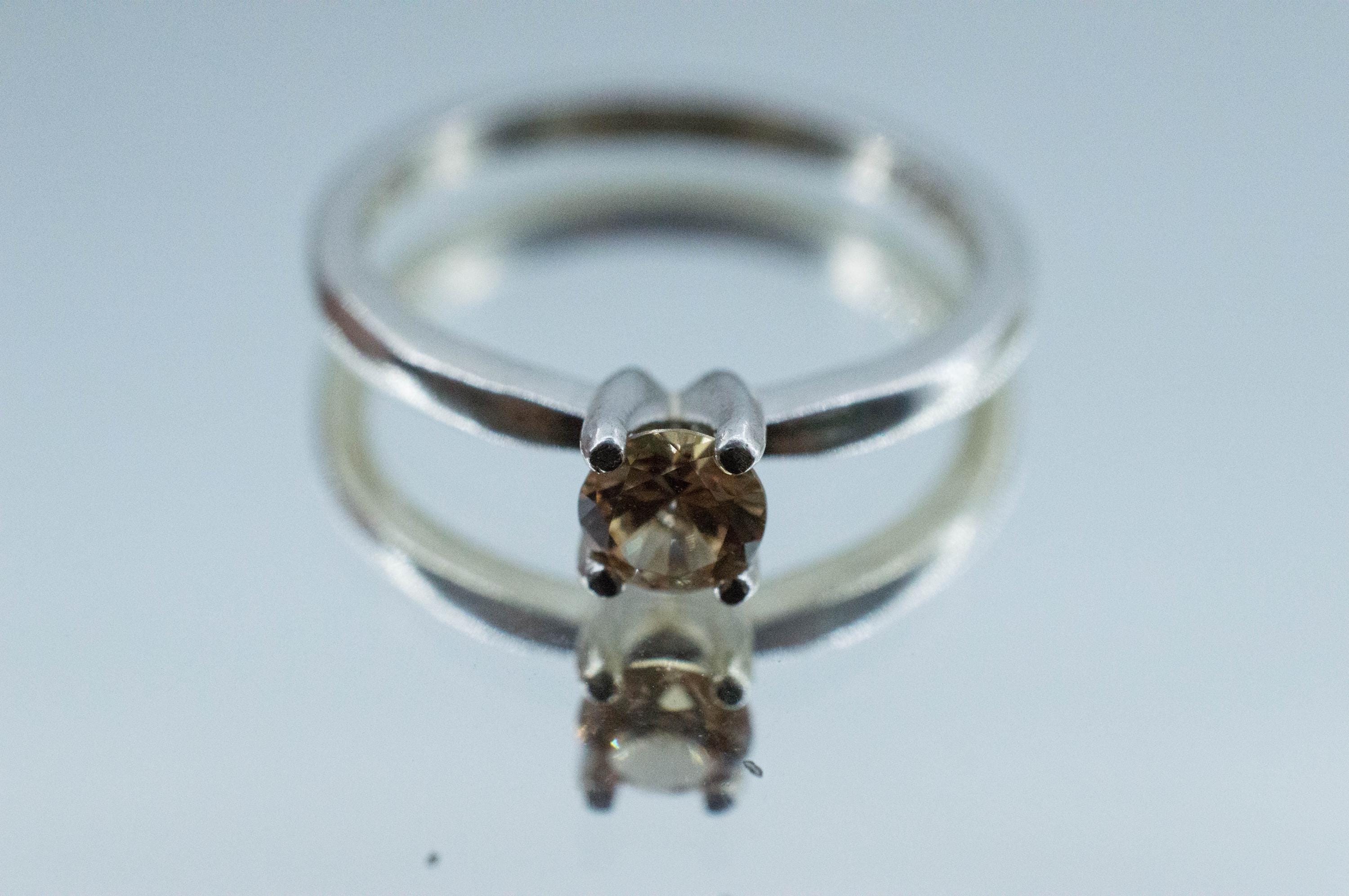 Peach Sapphire Ring, Natural Untreated Tanzania Umba Sapphire; 0.430cts - Mark Oliver Gems
