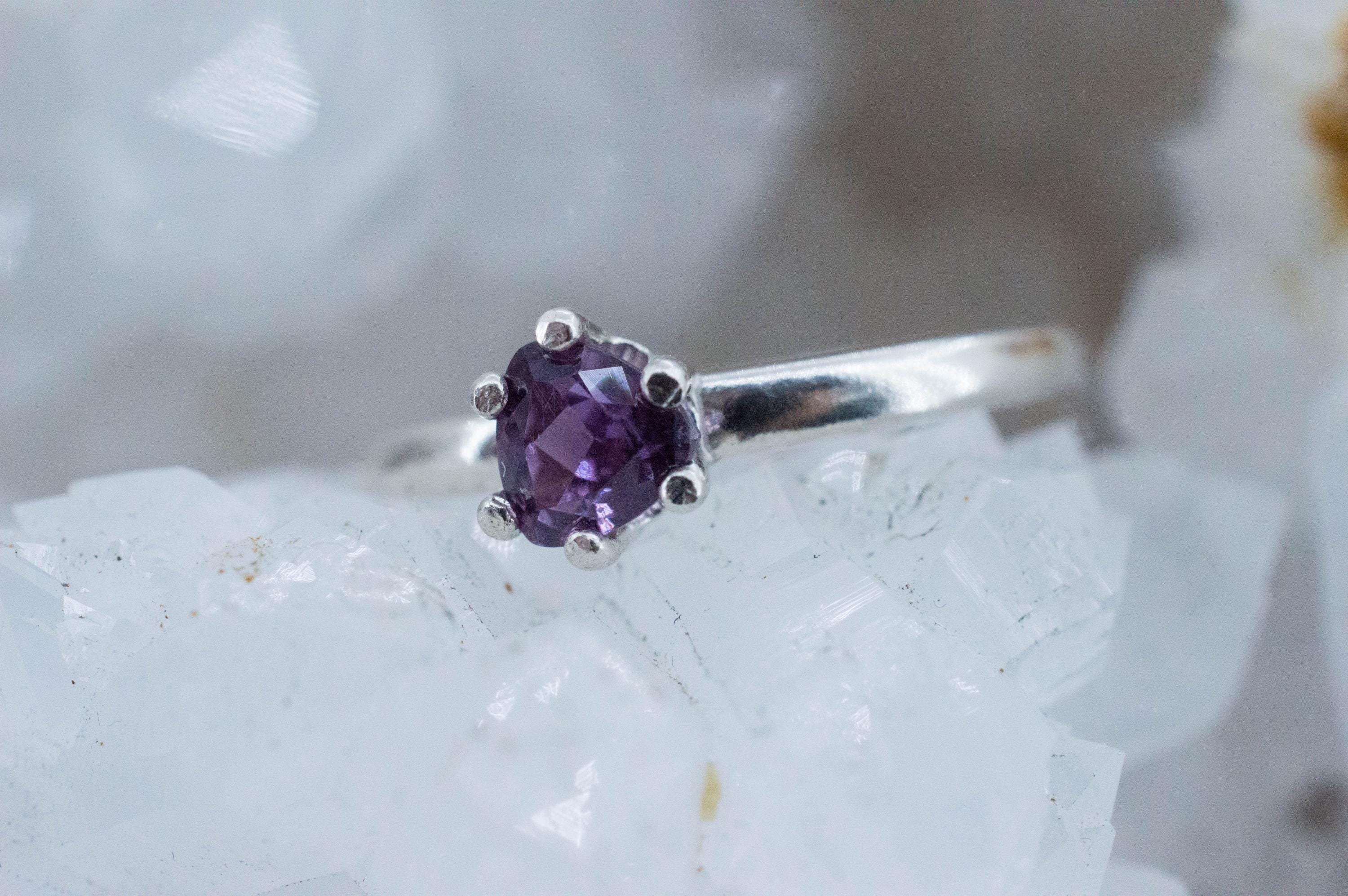 Purple Sapphire Ring, Natural Untreated Tanzania Umba Sapphire; 0.565cts - Mark Oliver Gems