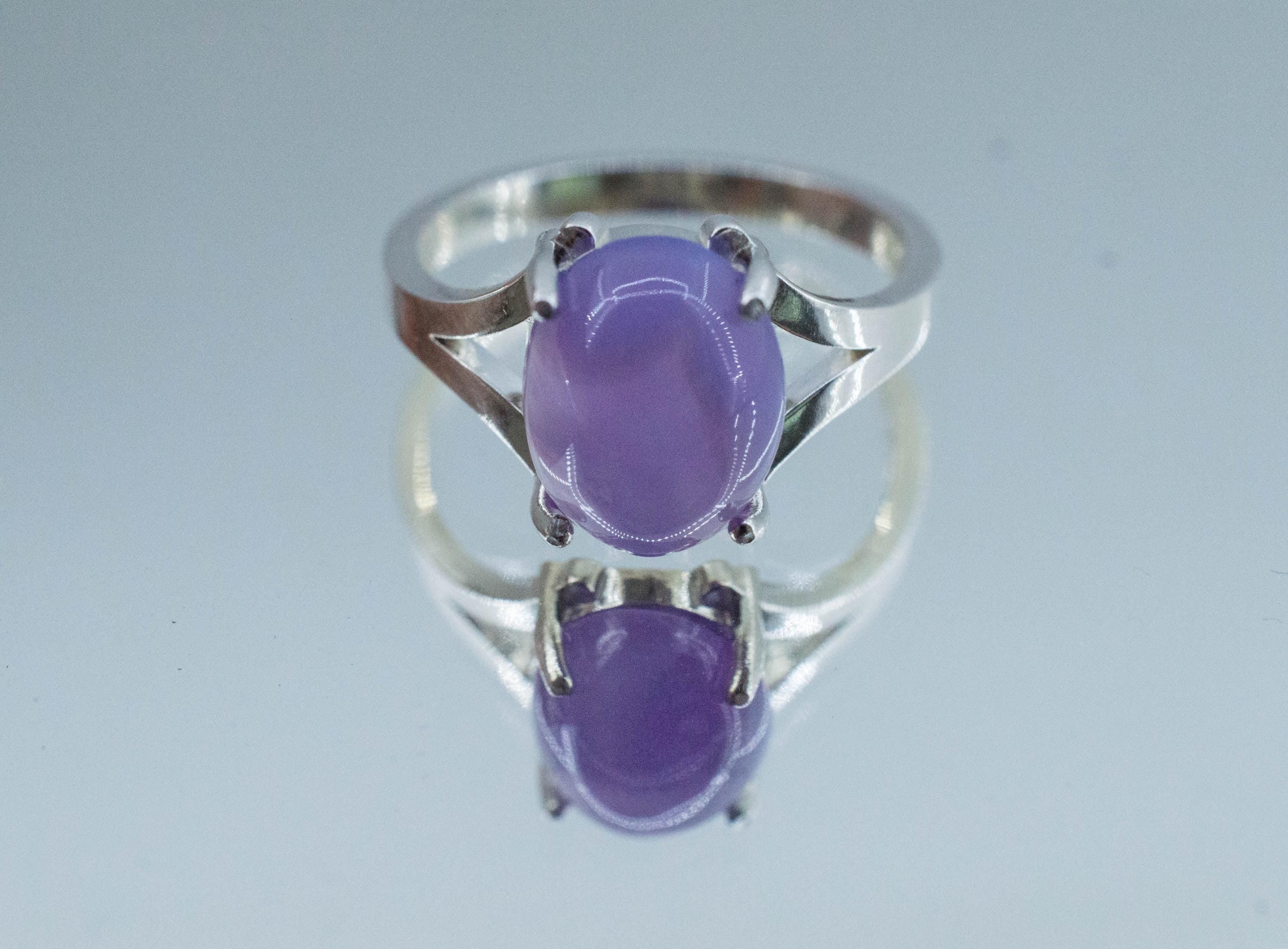 Purple Chalcedony Ring; Natural Untreated Ethiopia Agate; 2.635cts - Mark Oliver Gems
