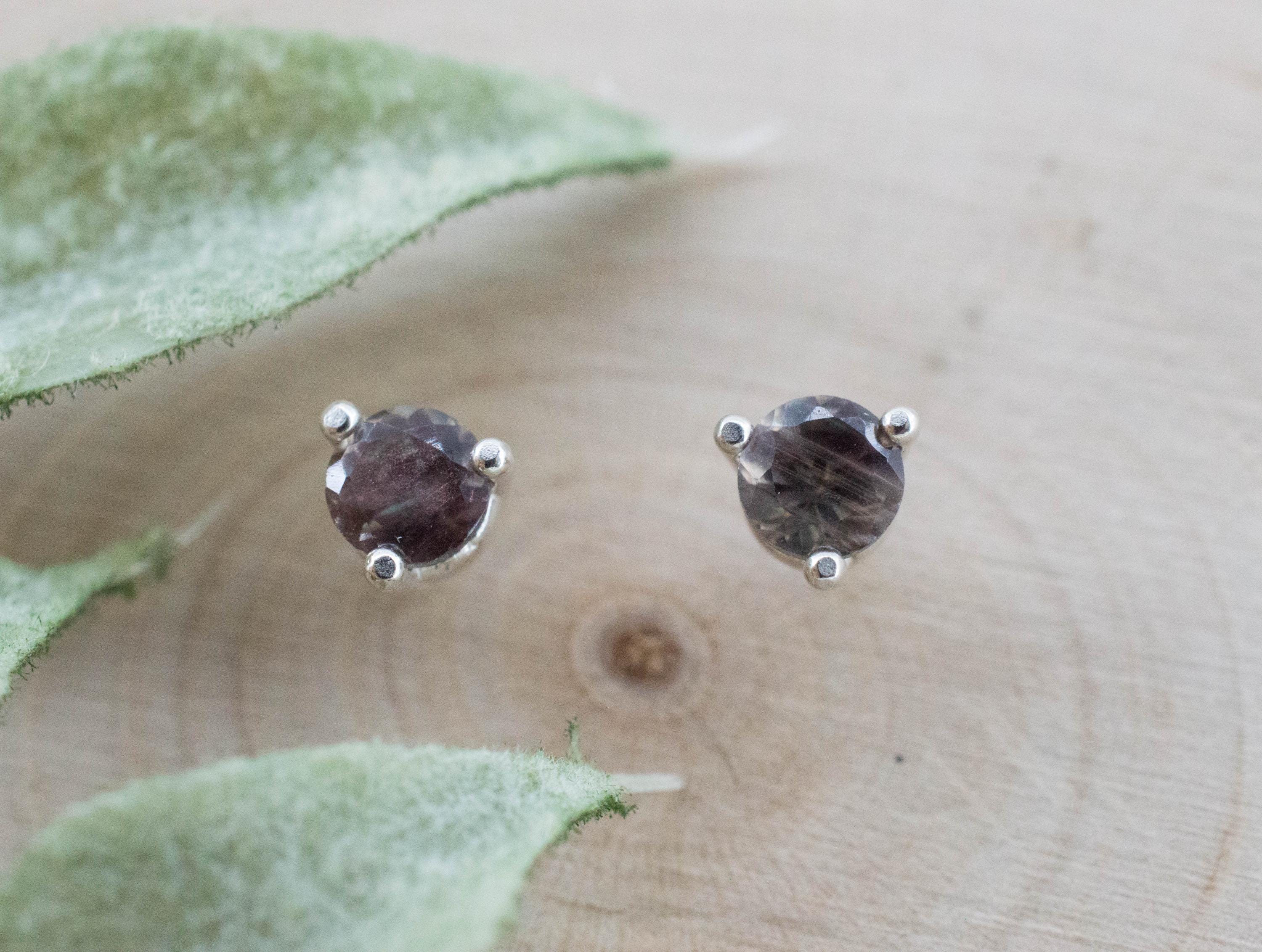 Green Oregon Sunstone Earrings; Natural Untreated Sunstone; 0.540cts - Mark Oliver Gems