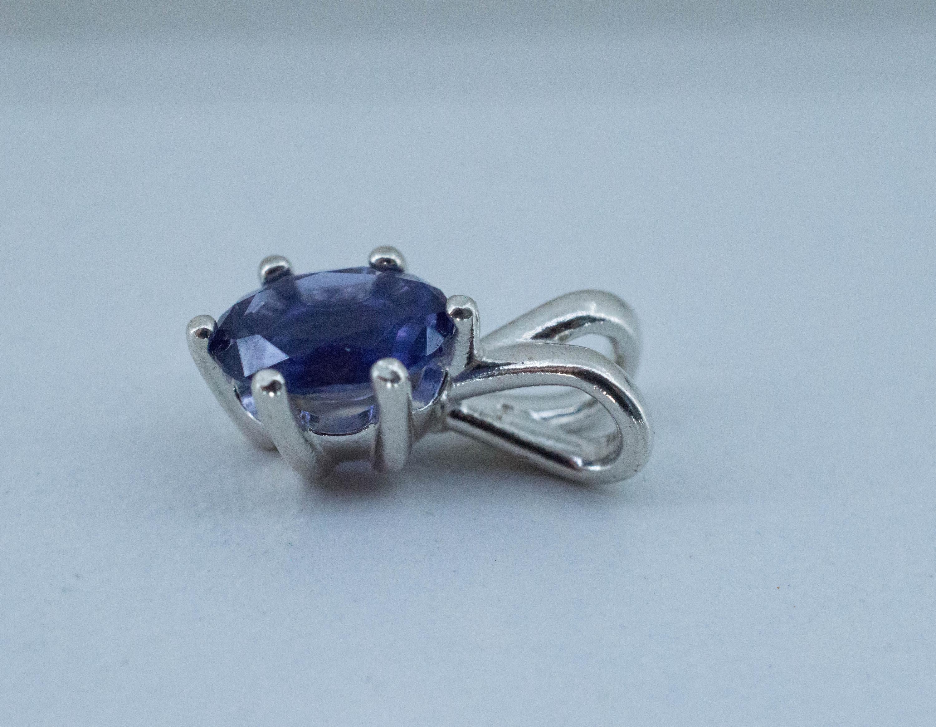 Iolite Pendant; Natural Untreated Tanzania Iolite; 1.090cts - Mark Oliver Gems