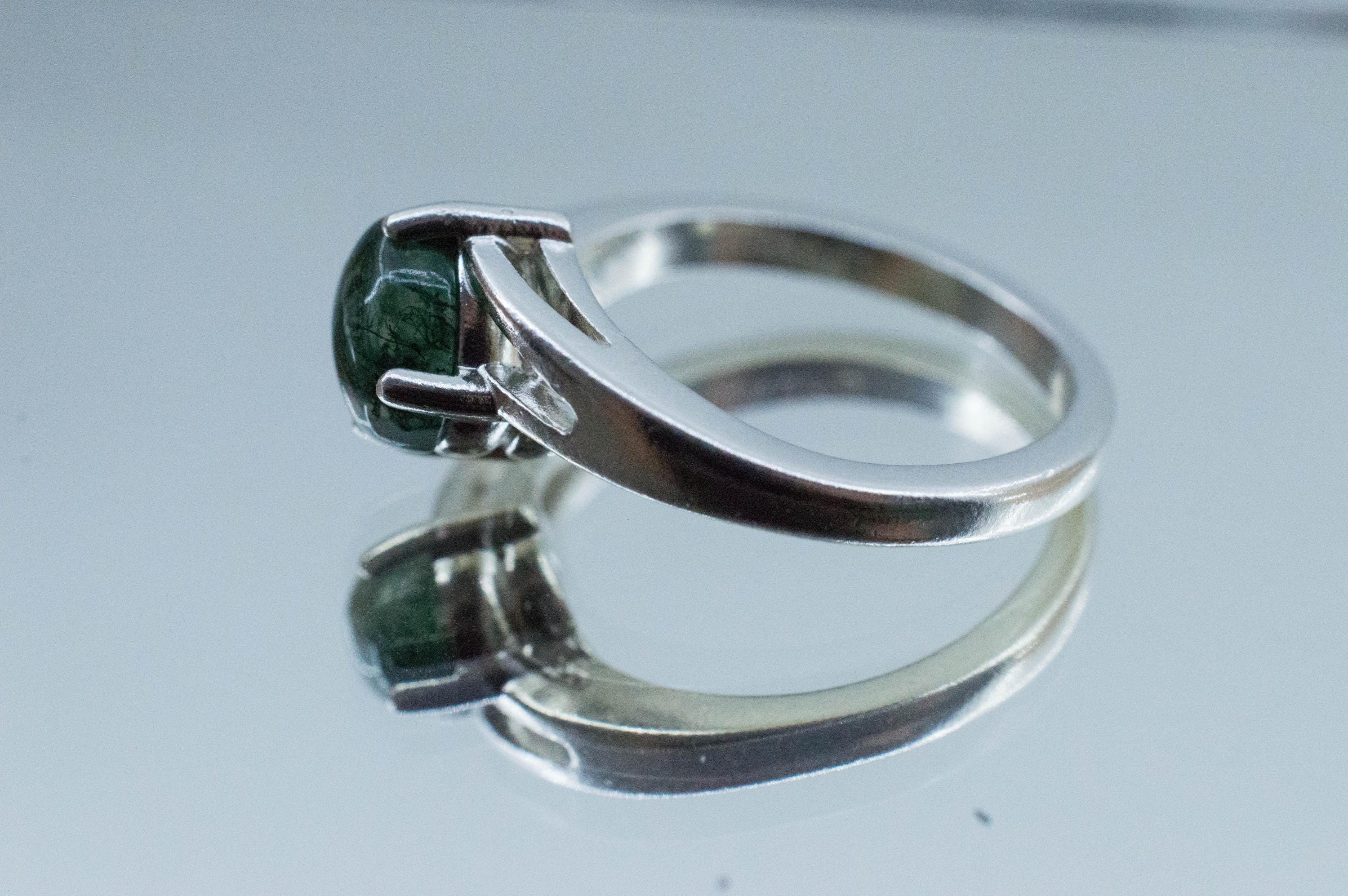 Green Moss Agate Ring; Natural Untreated India Moss Agate; 1.245cts - Mark Oliver Gems