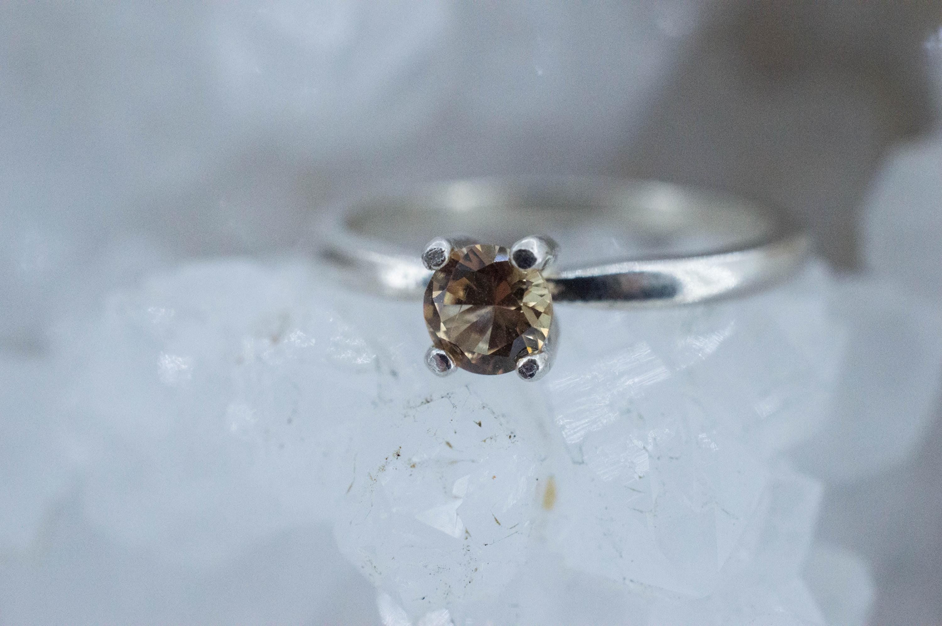 Peach Sapphire Ring, Natural Untreated Tanzania Umba Sapphire; 0.430cts - Mark Oliver Gems
